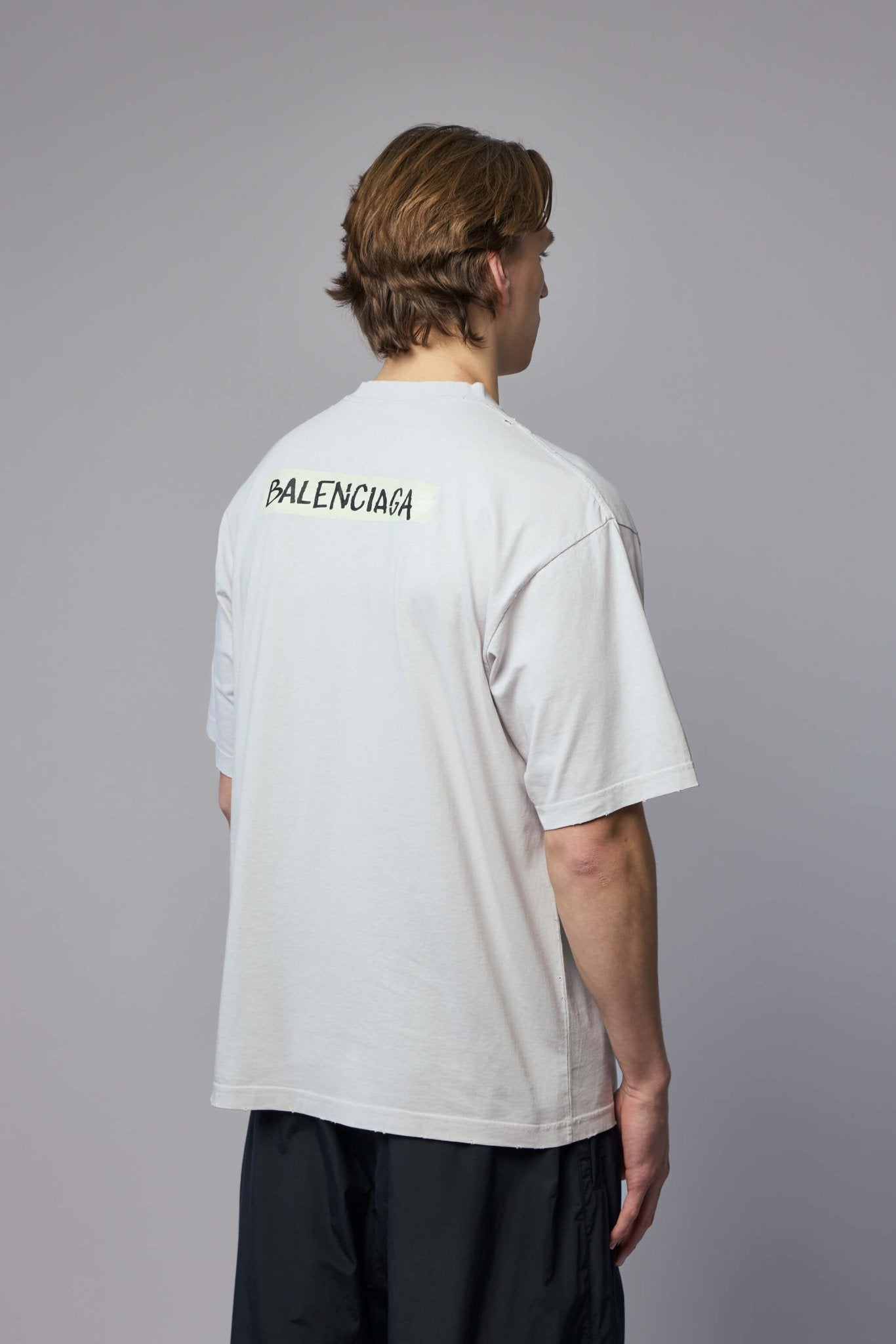 Balenciaga T-Shirts - Oversized Logo Cotton Tee – LABELS