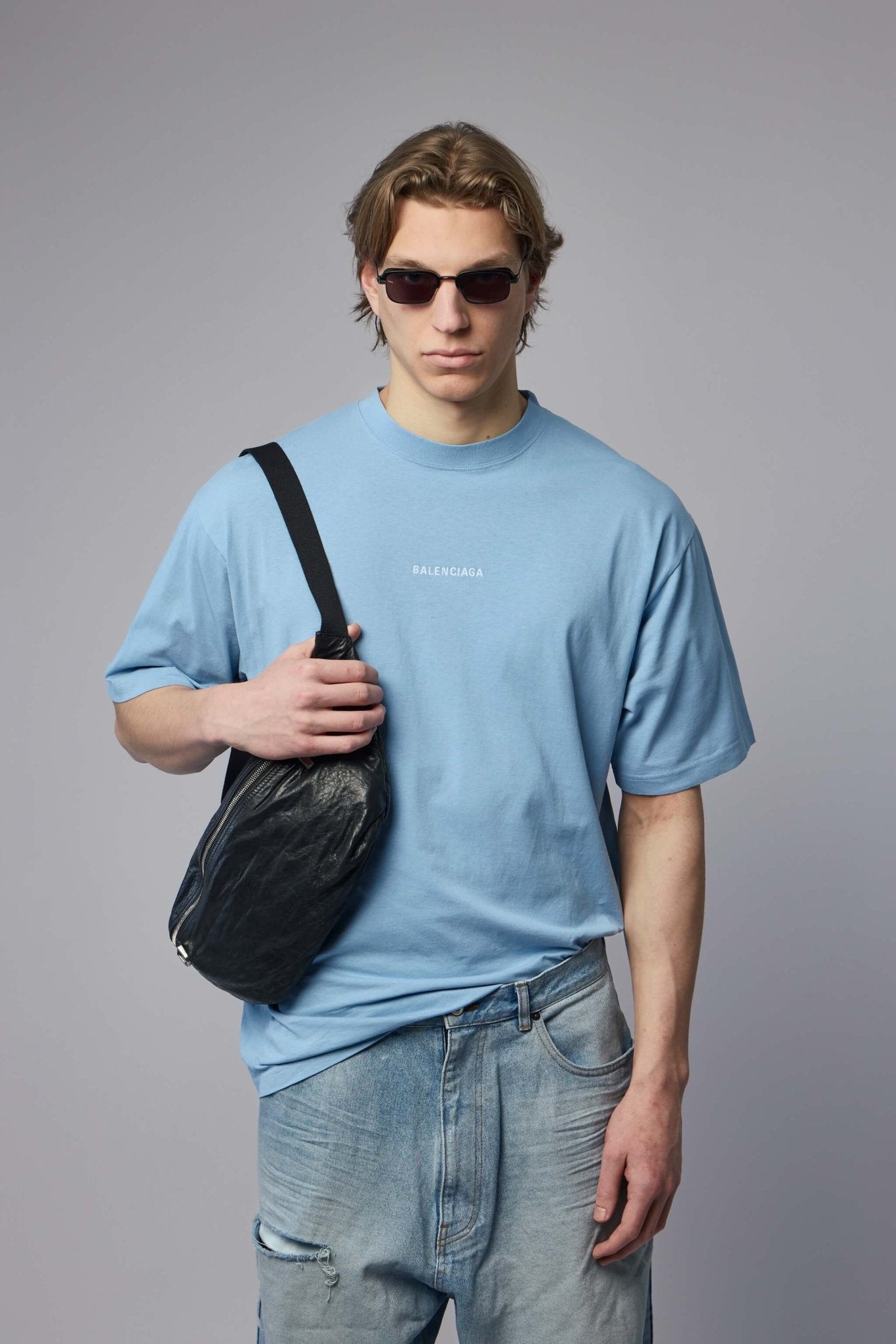 BALENCIAGA 水色　トップス　ミニT Balenciaga T-Shirts - Medium Fit Light Blue Cotton – LABELS