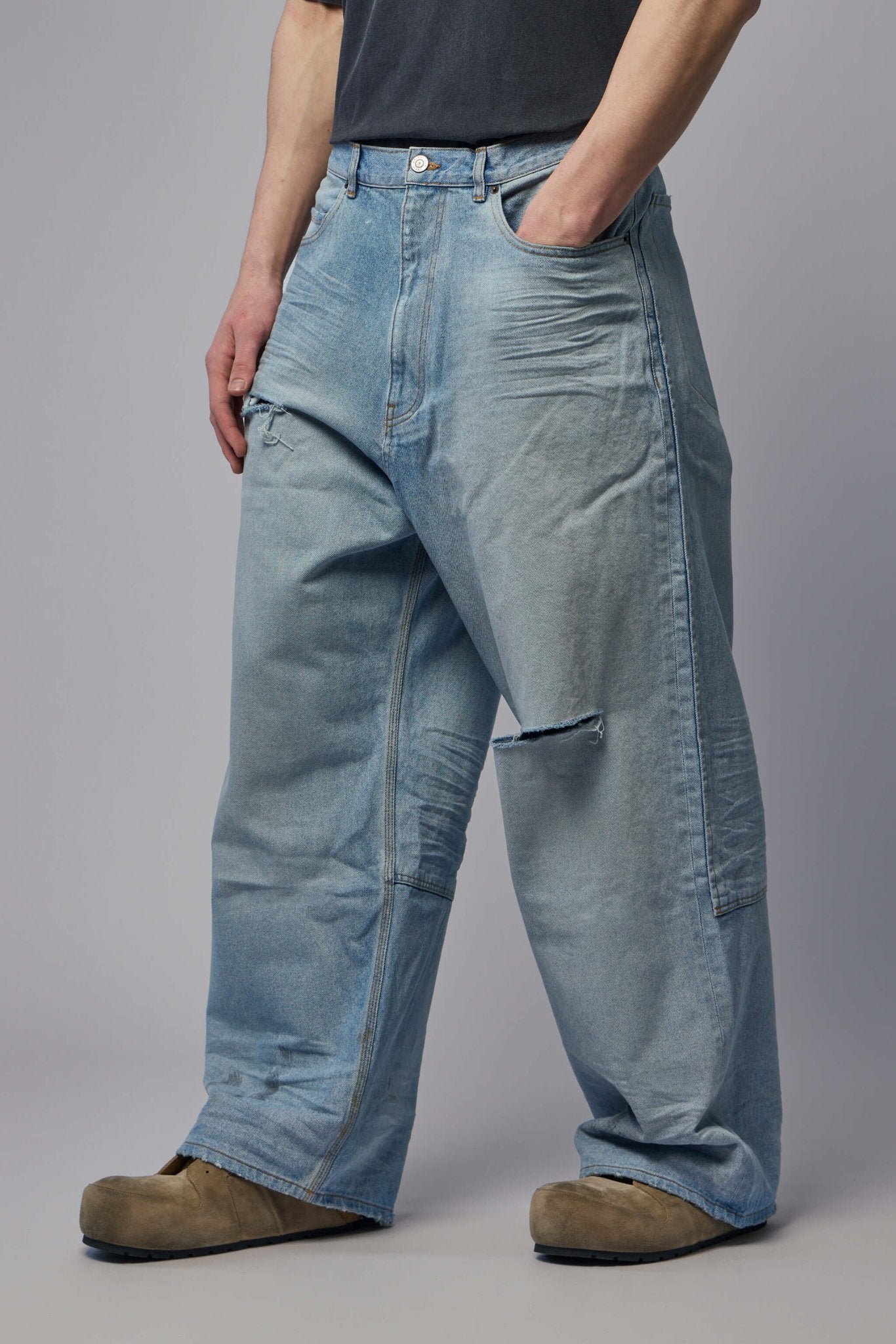 Balenciaga Wide-Leg Jeans - Minimal Baggy Pants – LABELS