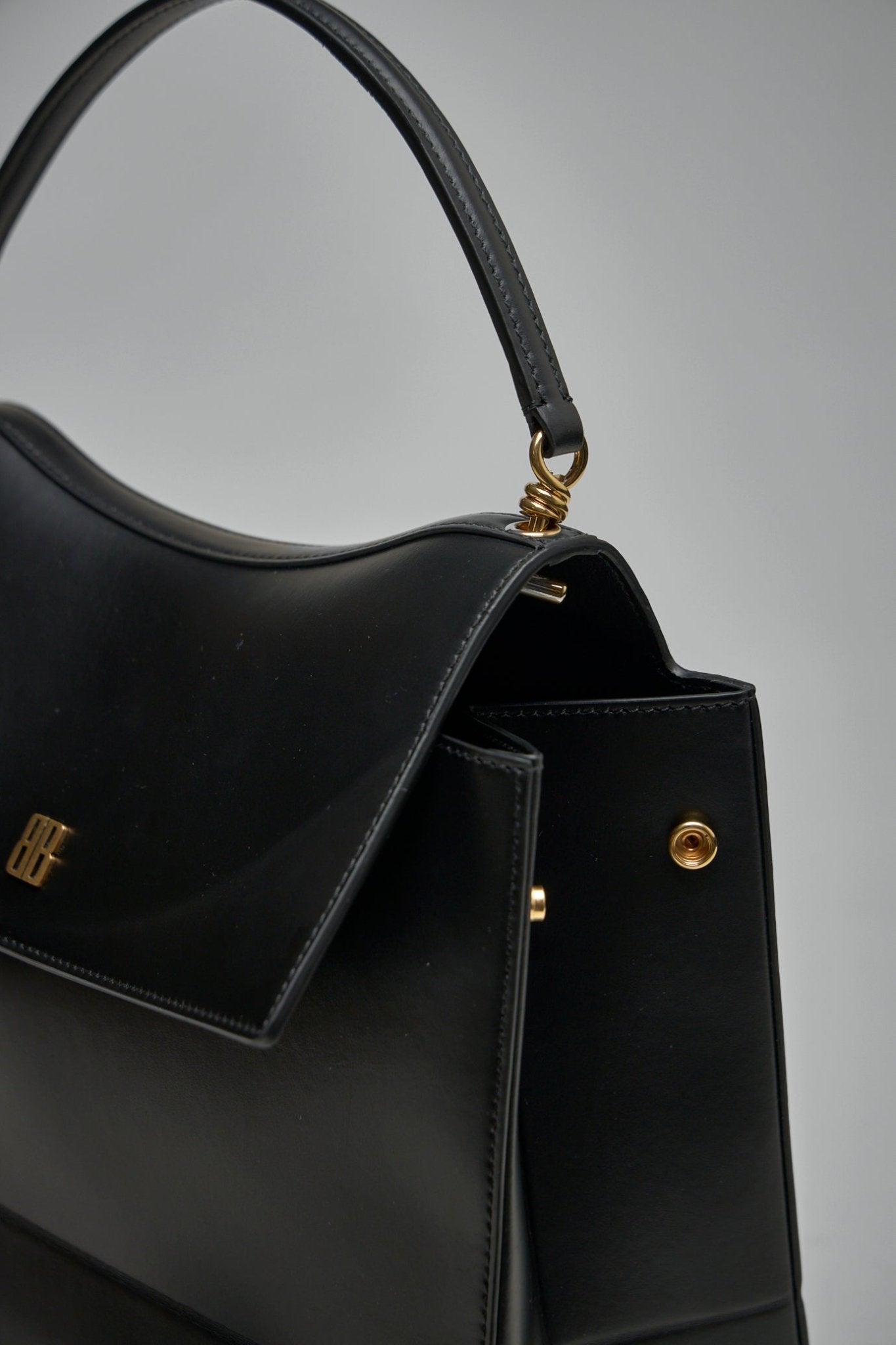 Balenciaga - Nano Handbag Medium - LABELS