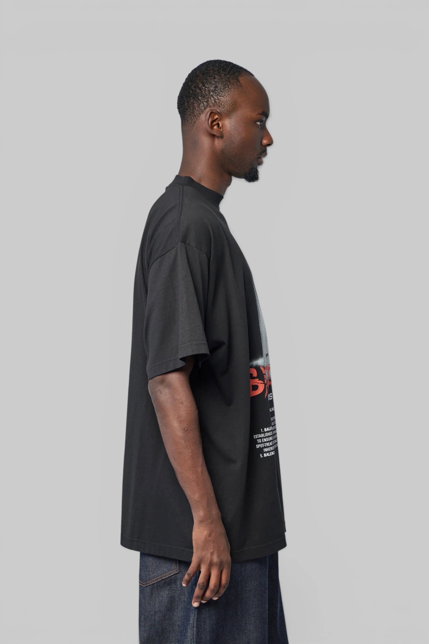 Balenciaga - Oversized T-shirt - LABELS