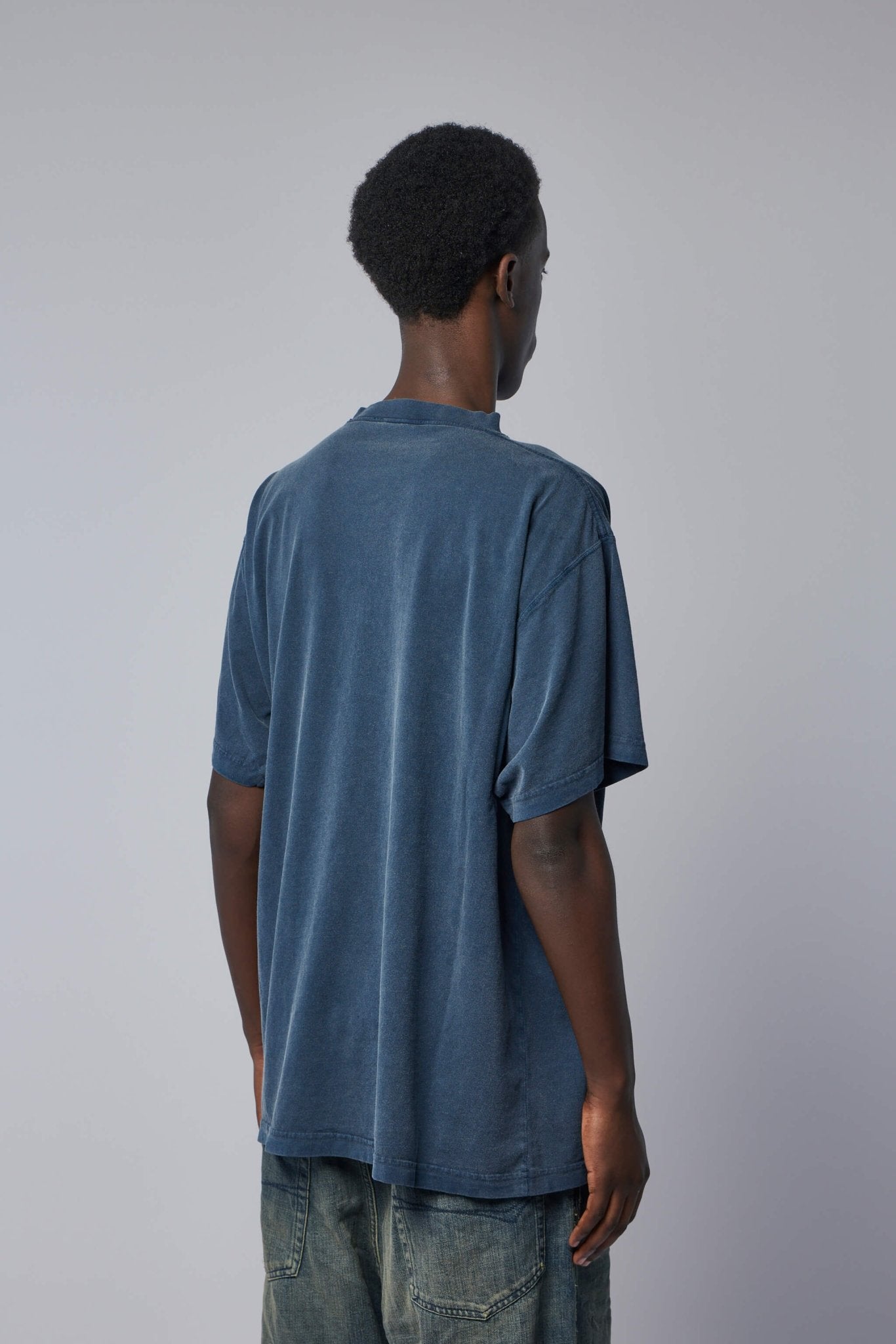 Balenciaga T-Shirts - Oversized Cotton Logo Tee – LABELS