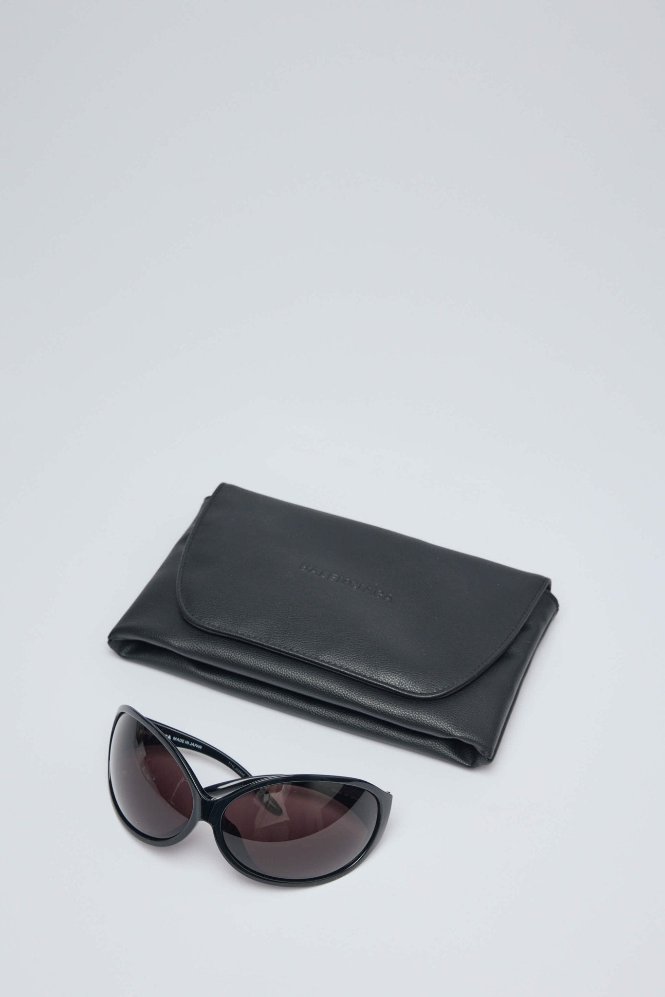 Balenciaga - Phantom Round Bb0502s - LABELS