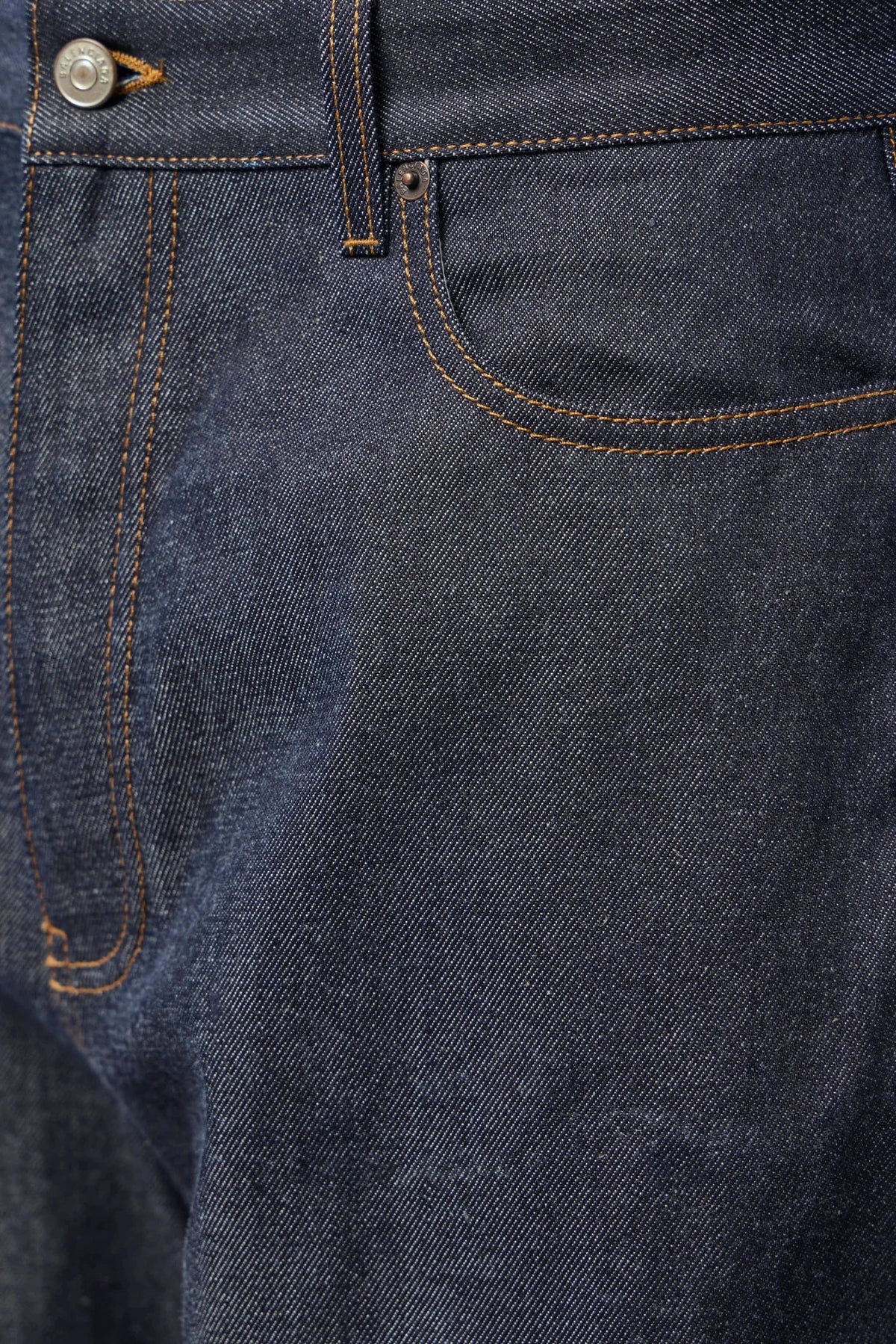 Side profile of Balenciaga Round Fit Jean wide-leg cut