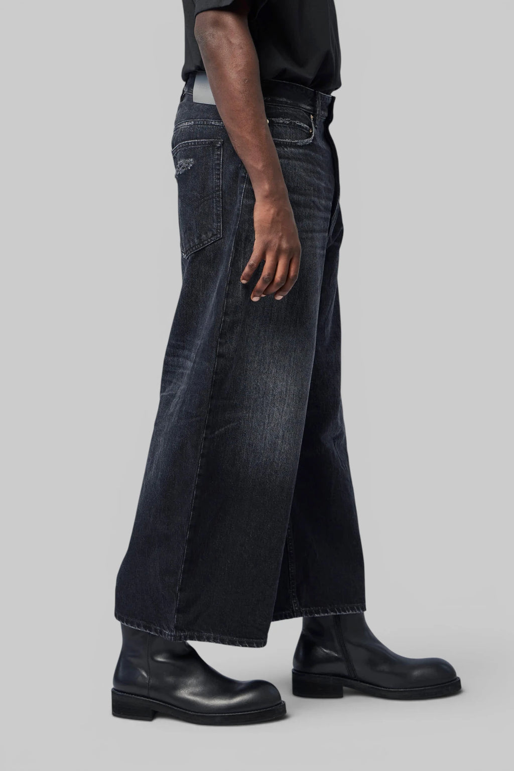 Balenciaga - Round Fit Jeans - LABELS