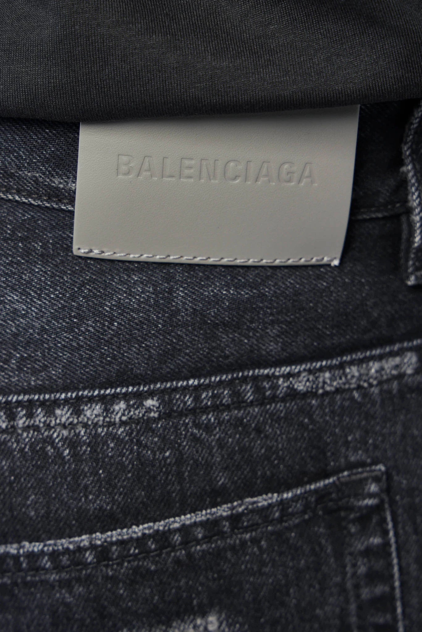 Balenciaga - Round Fit Jeans - LABELS