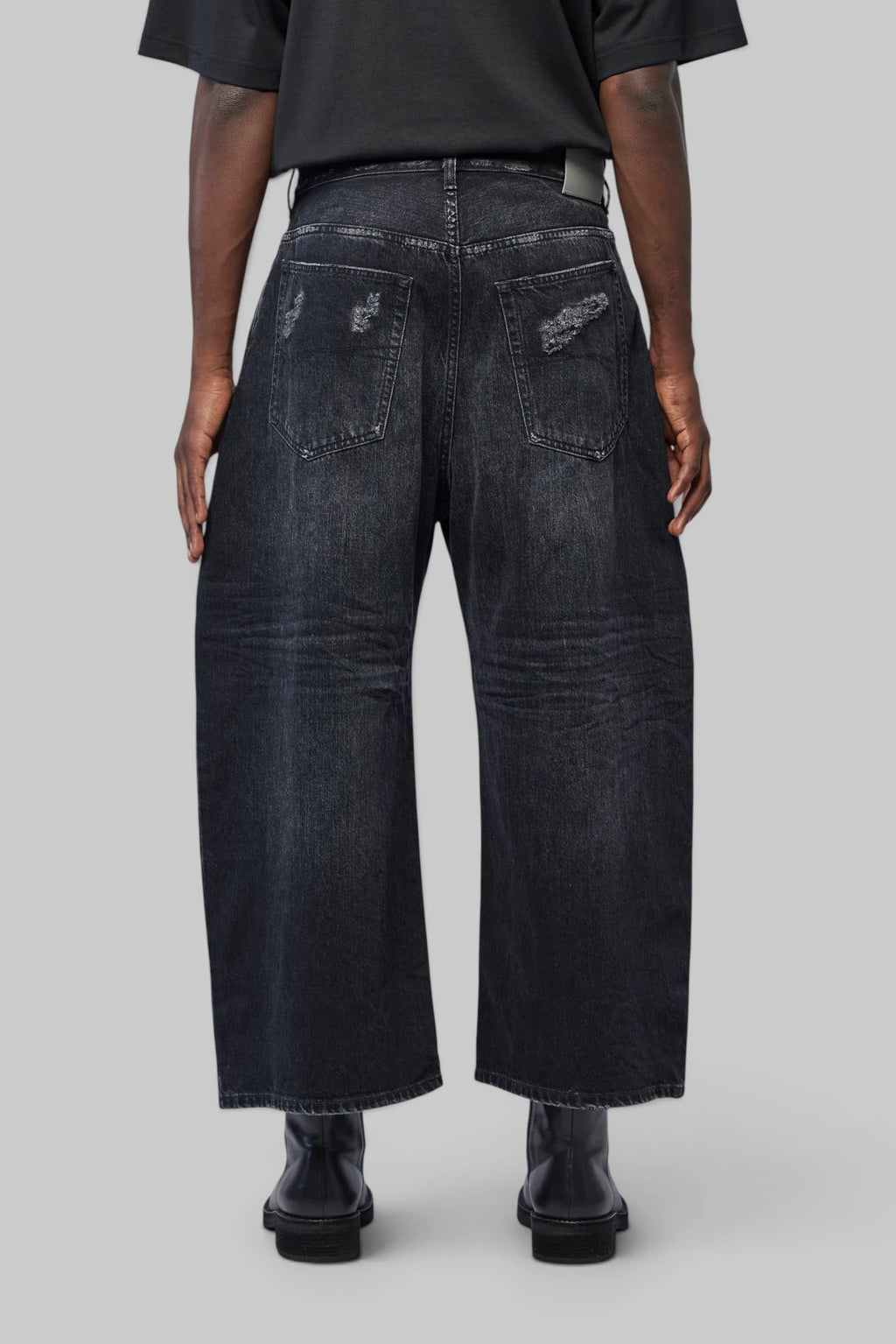 Balenciaga - Round Fit Jeans - LABELS