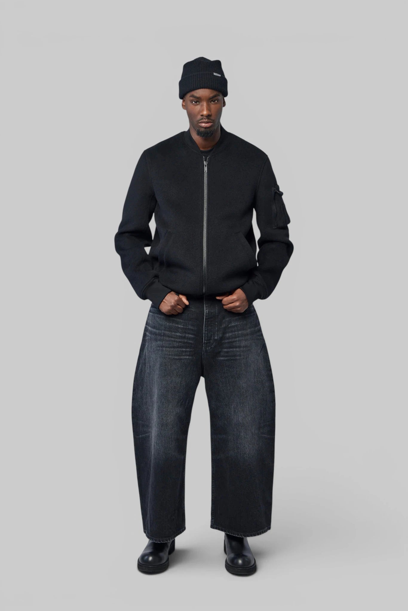 Balenciaga - Round Fit Jeans - LABELS