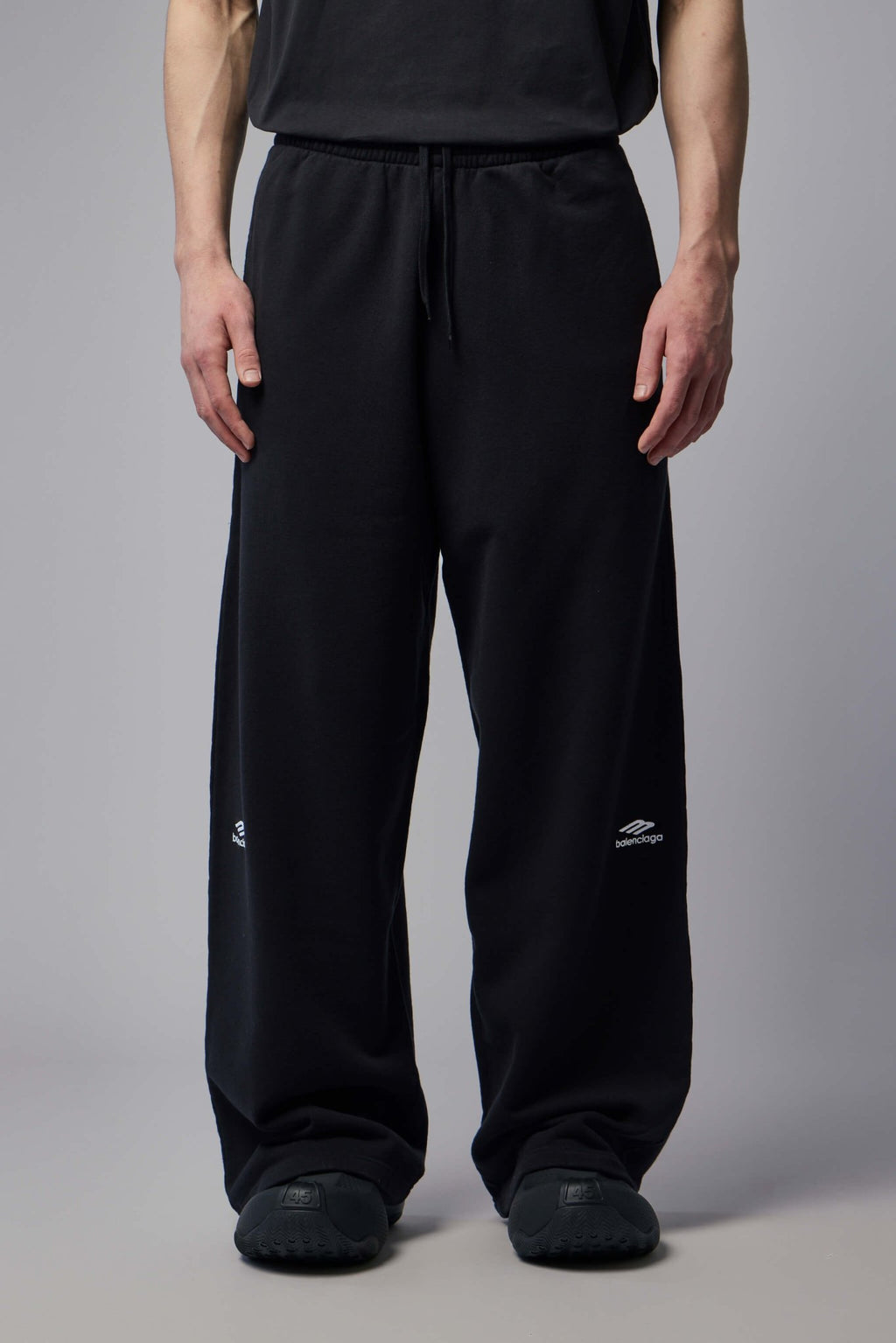 Balenciaga - Sweatpants - LABELS