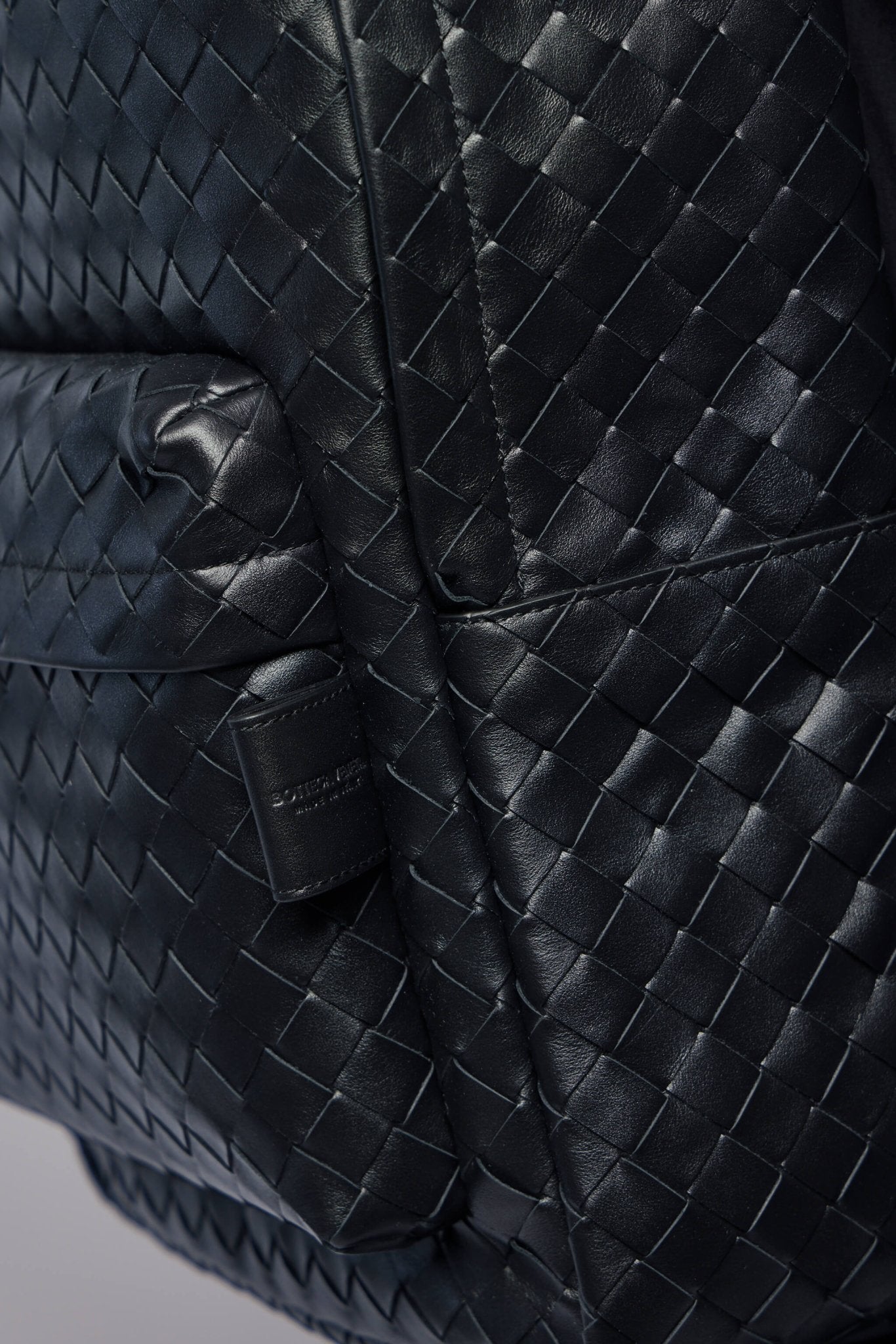 Bottega Veneta - Borsa Avenue Intreccio 15 - LABELS