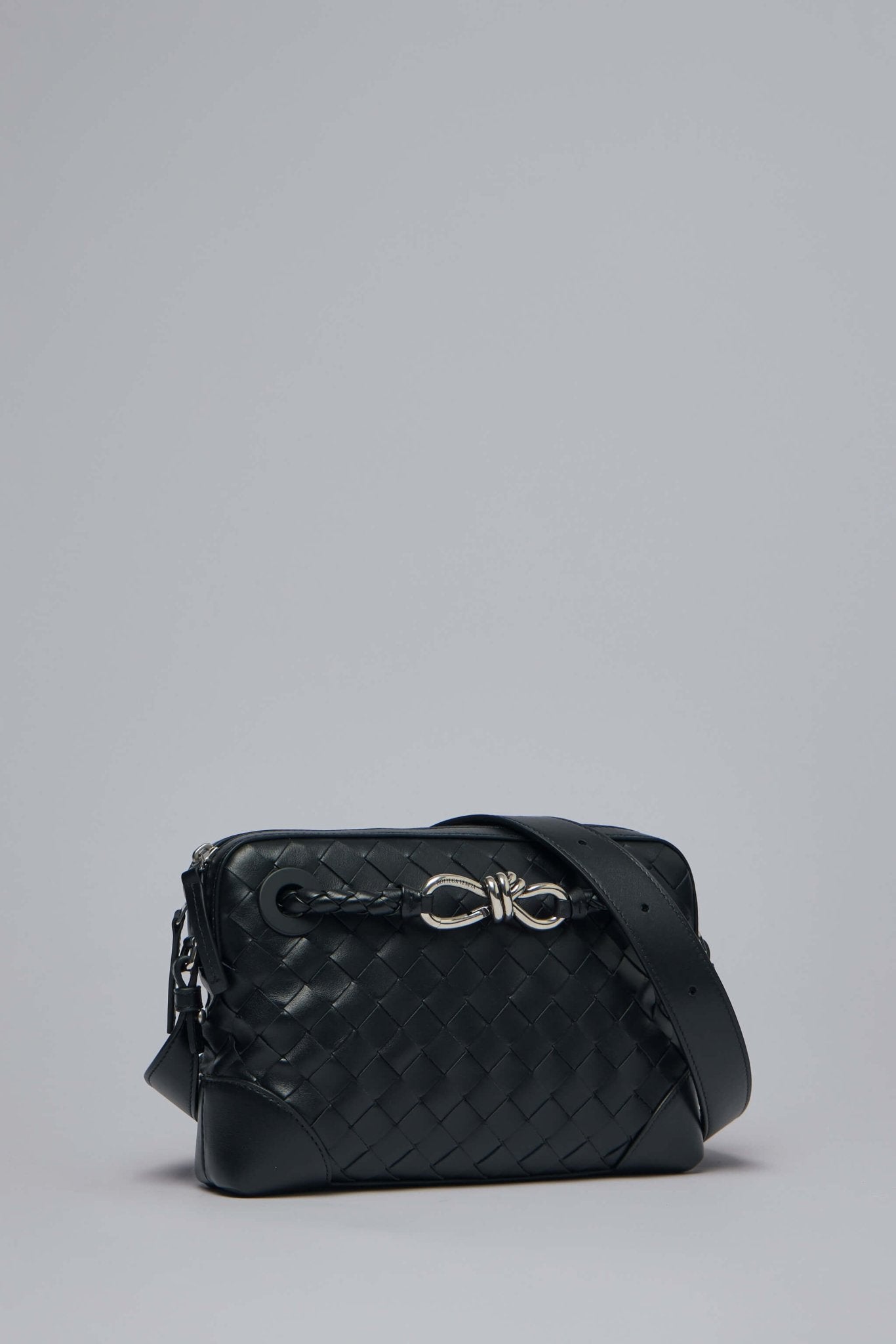 Bottega Veneta Crossbody Bags - Borsaavenue Intr. 15 – LABELS
