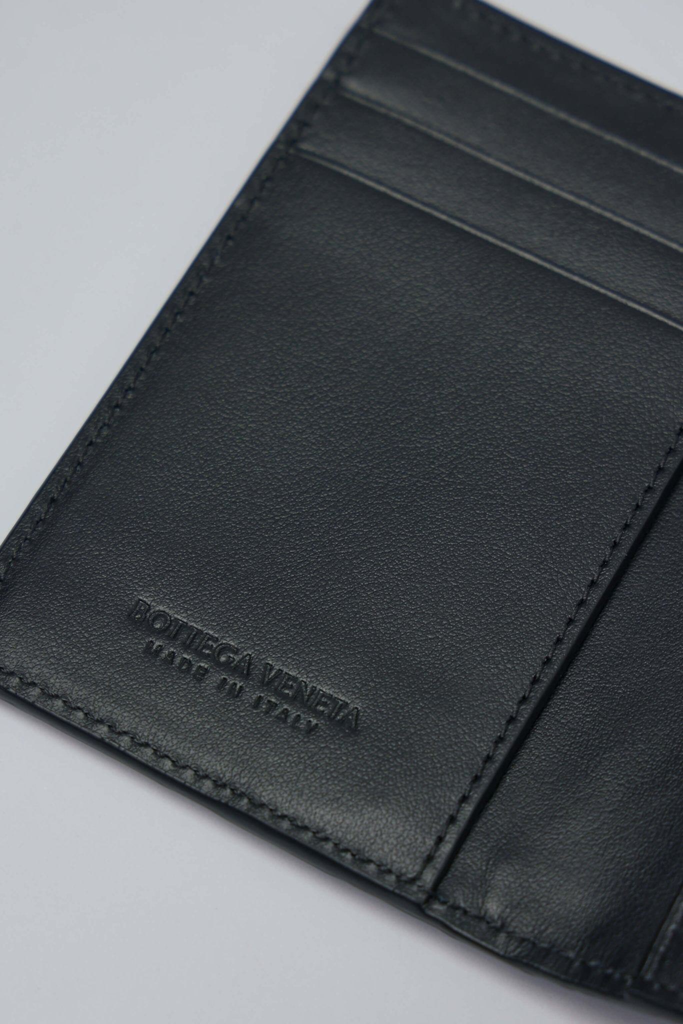 Bottega Veneta - Check Taurillon Avenue Leather Accessory - LABELS