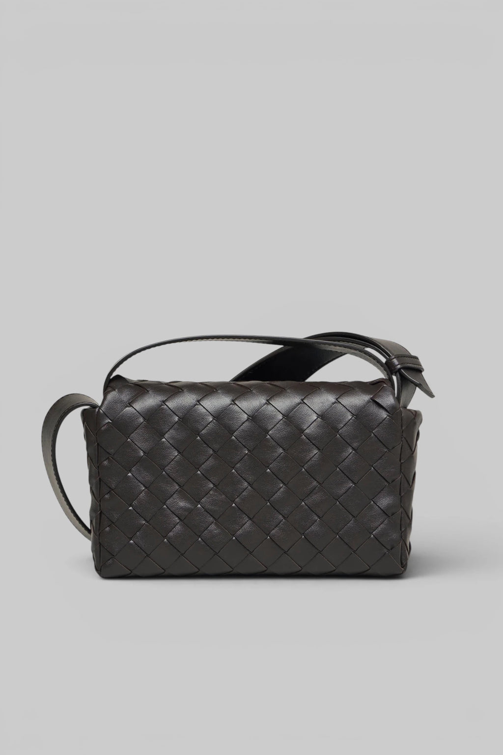 Bottega Veneta crossbody bag metallic hardware detail