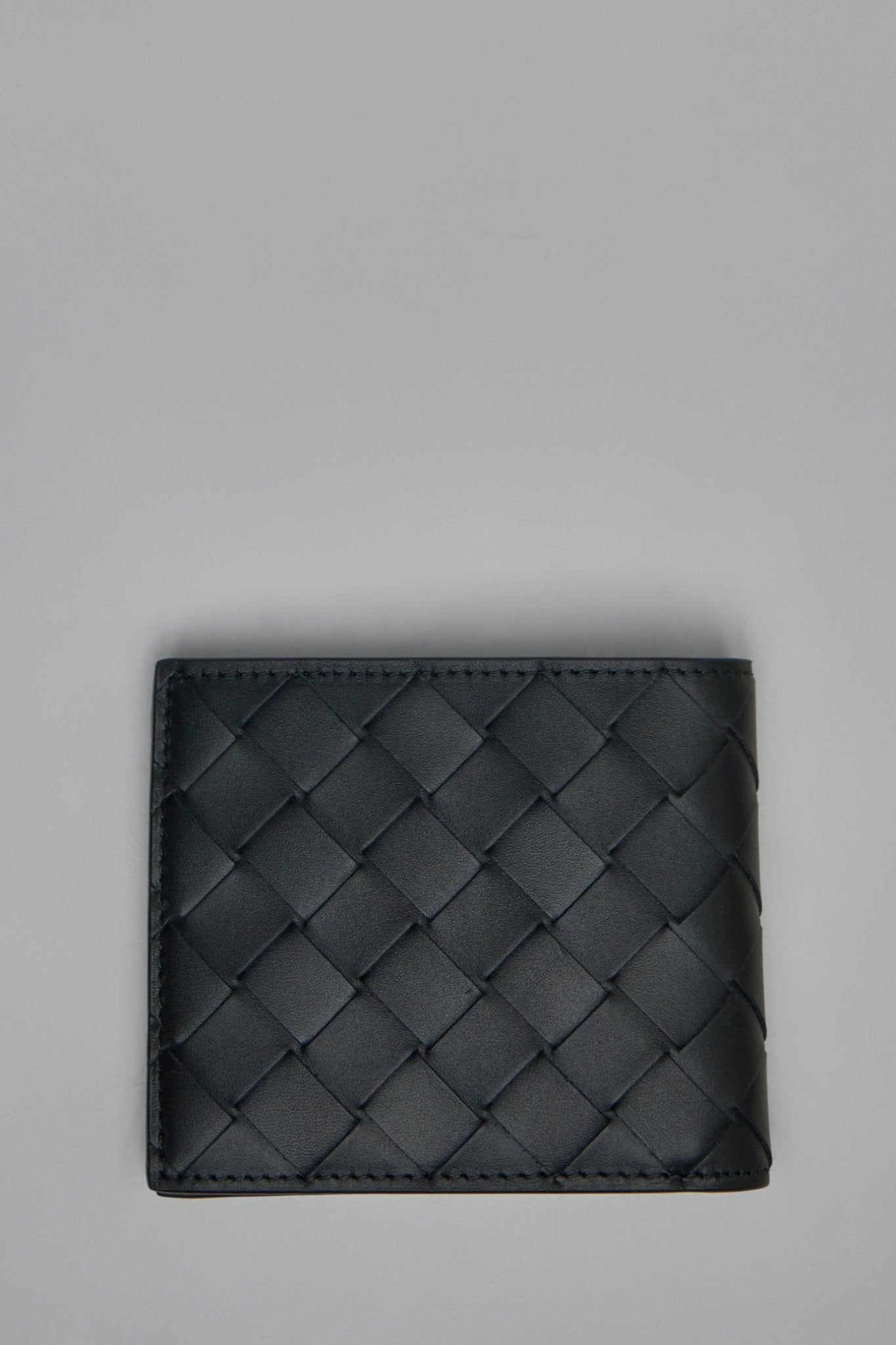 Bottega Veneta - Intrecciato Bi - Fold Wallet - LABELS
