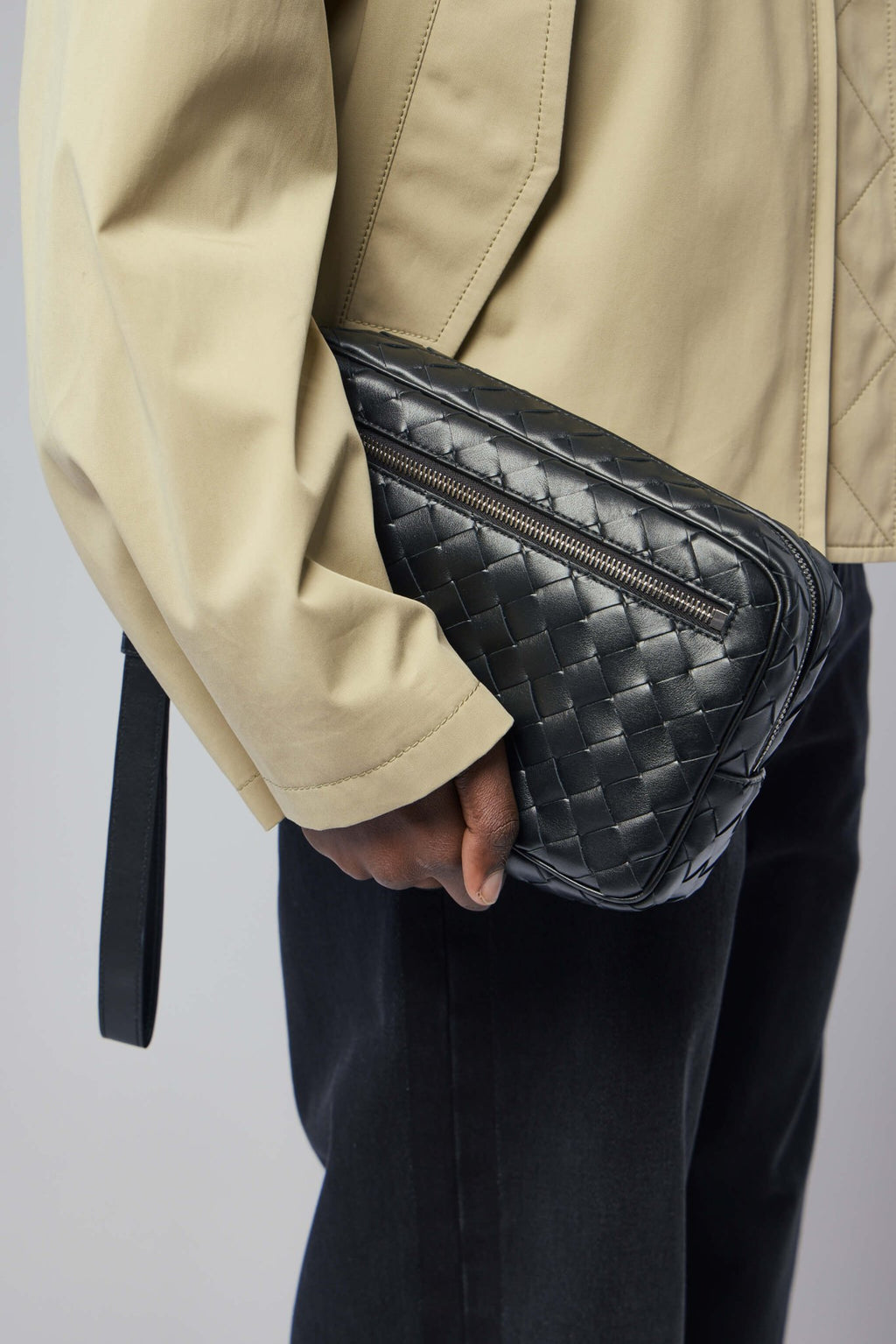 Bottega Veneta - Pouchavenue Intr. 15 - LABELS