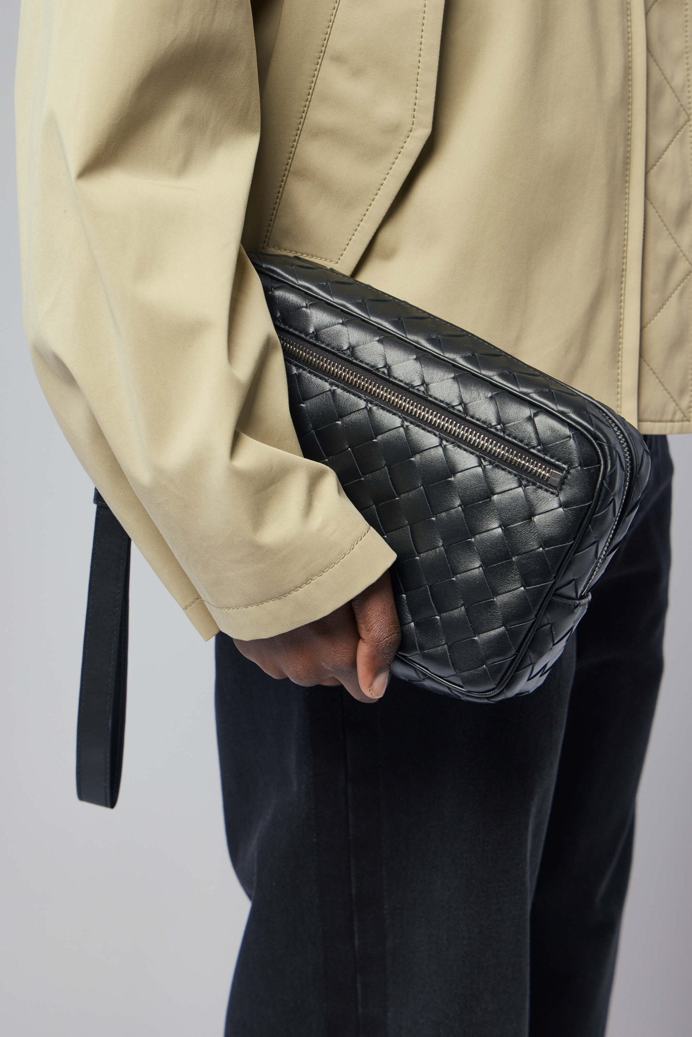 Bottega Veneta - Pouchavenue Intr. 15 - LABELS