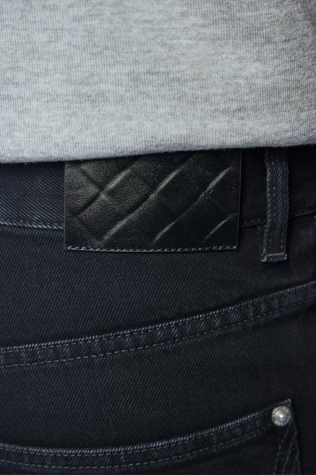 Bottega Veneta - Shorts Faded Black - LABELS