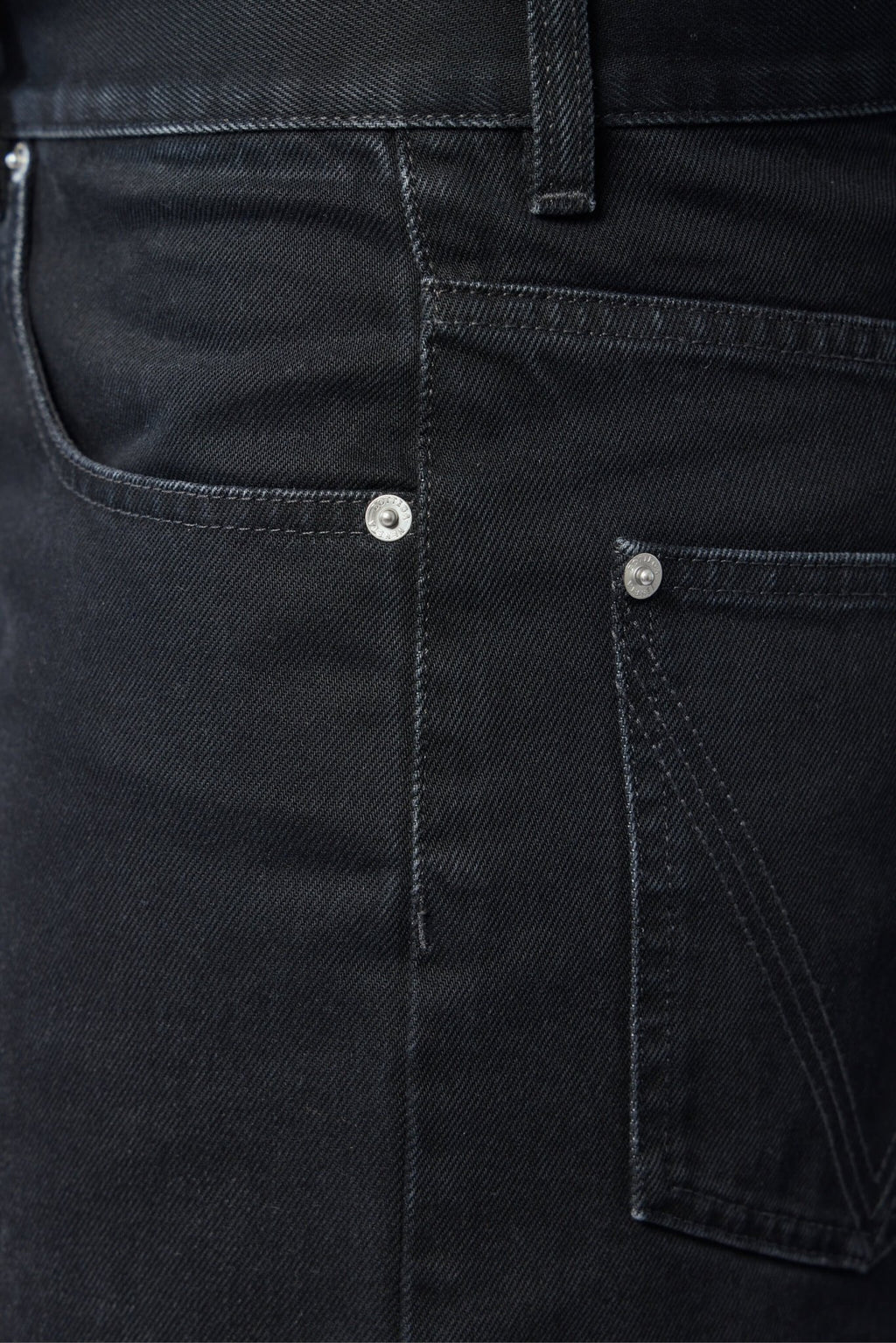 Bottega Veneta - Shorts Faded Black - LABELS