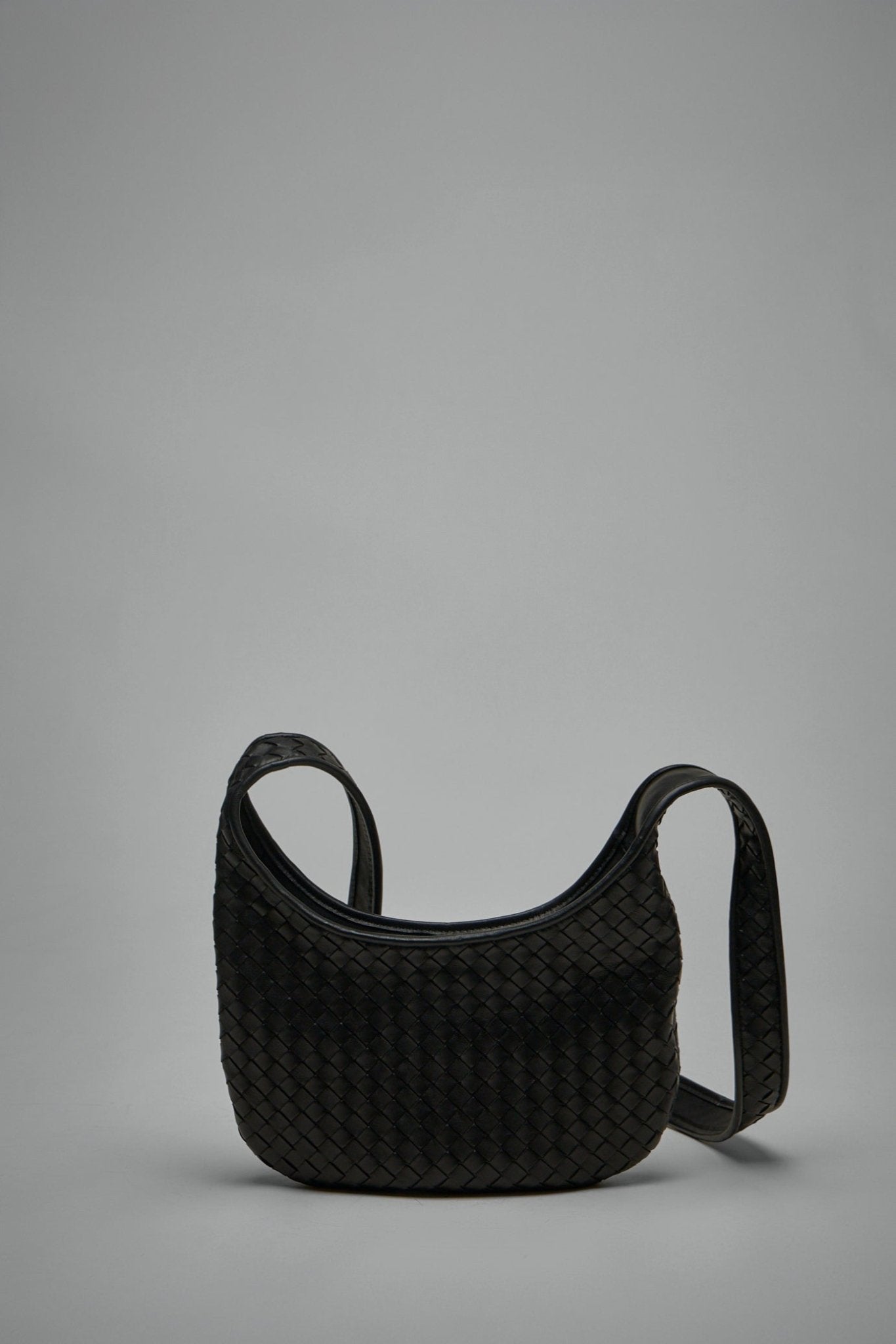 Bottega Veneta - Small Veneto - LABELS