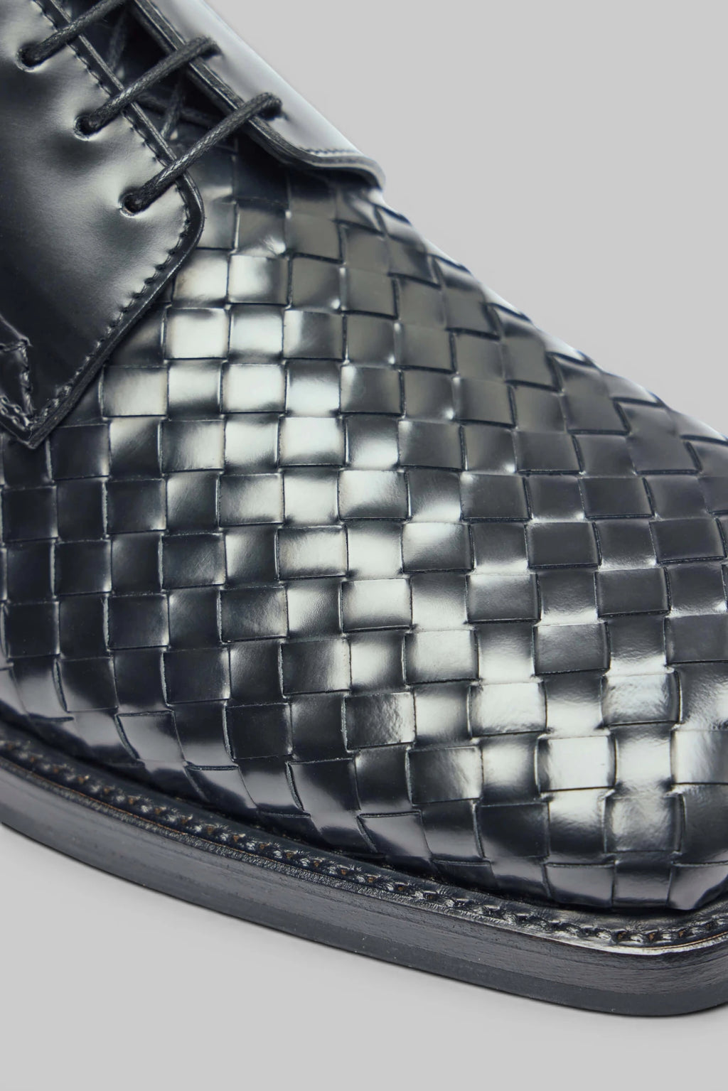 Bottega Veneta - Smashed Lace Up Intrecciato CL - LABELS