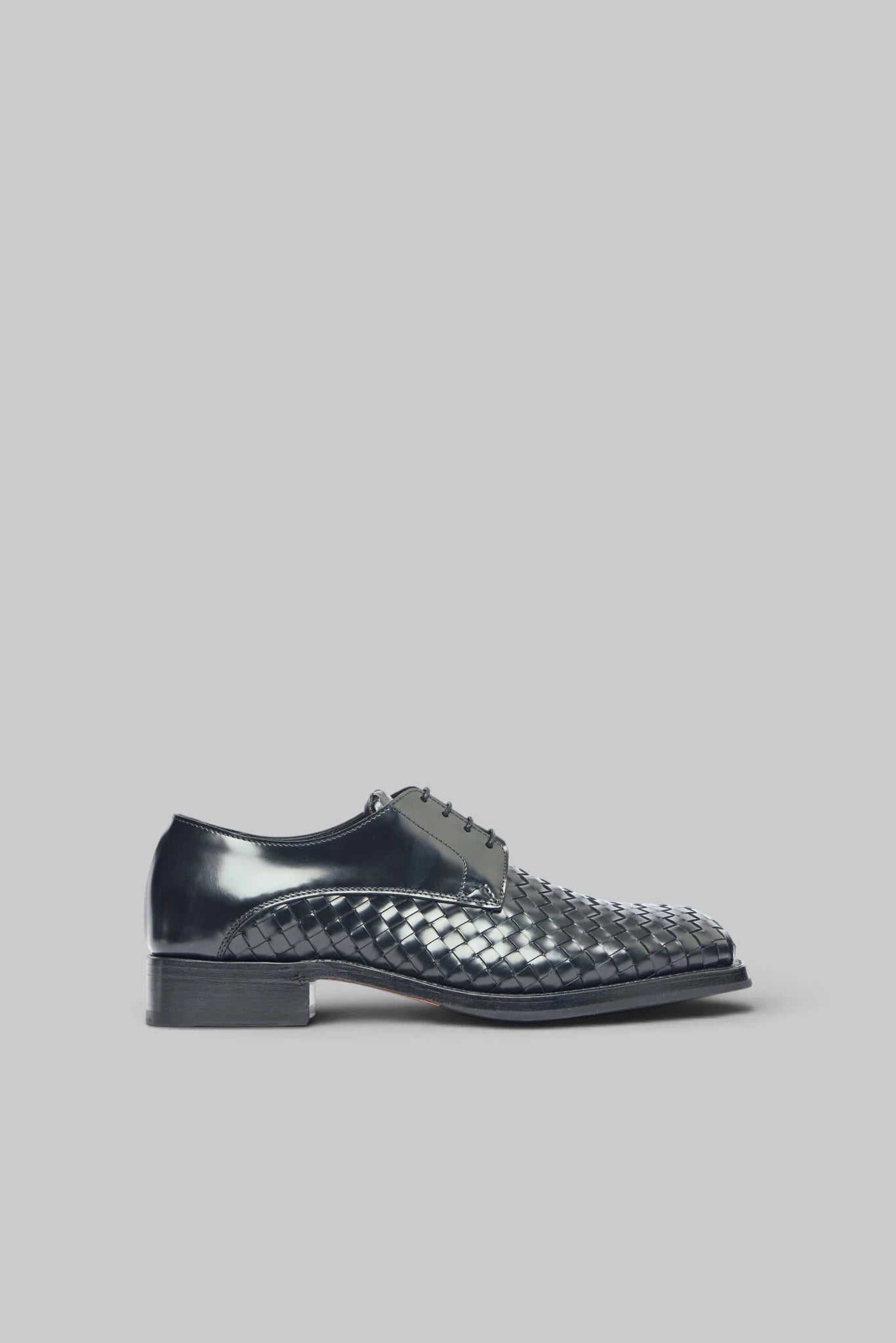 Bottega Veneta - Smashed Lace Up Intrecciato CL - LABELS
