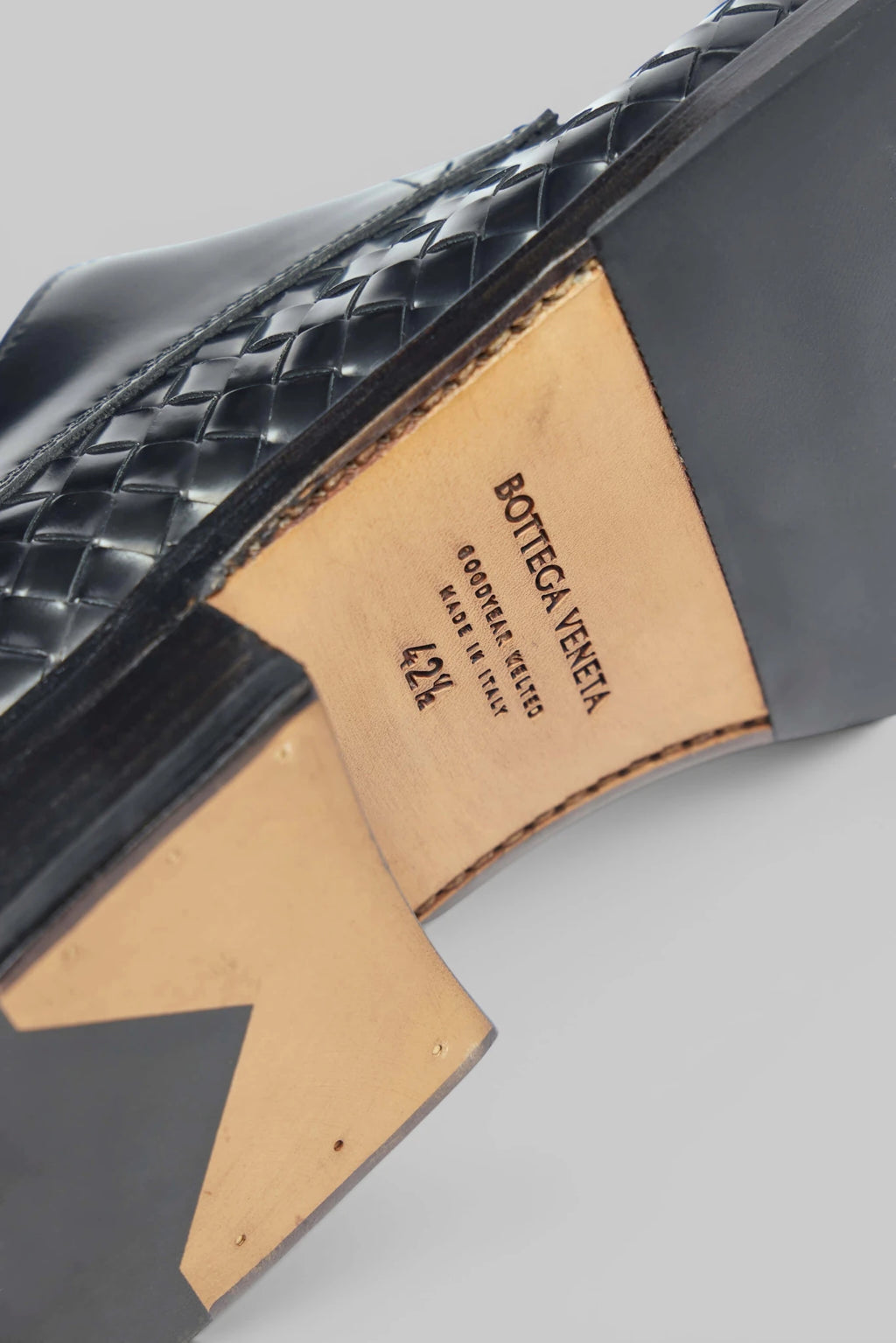 Bottega Veneta - Smashed Lace Up Intrecciato CL - LABELS
