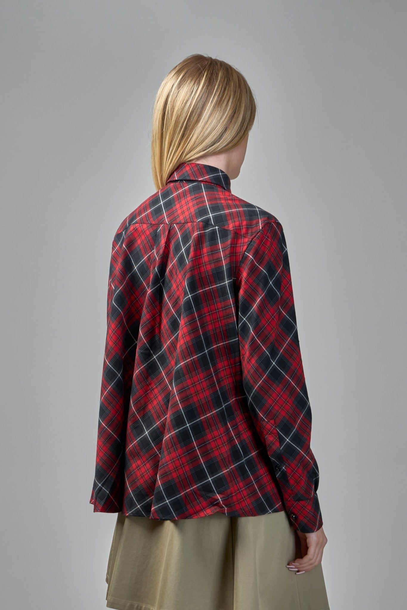 Burberry - Heidi Top IP Check - LABELS