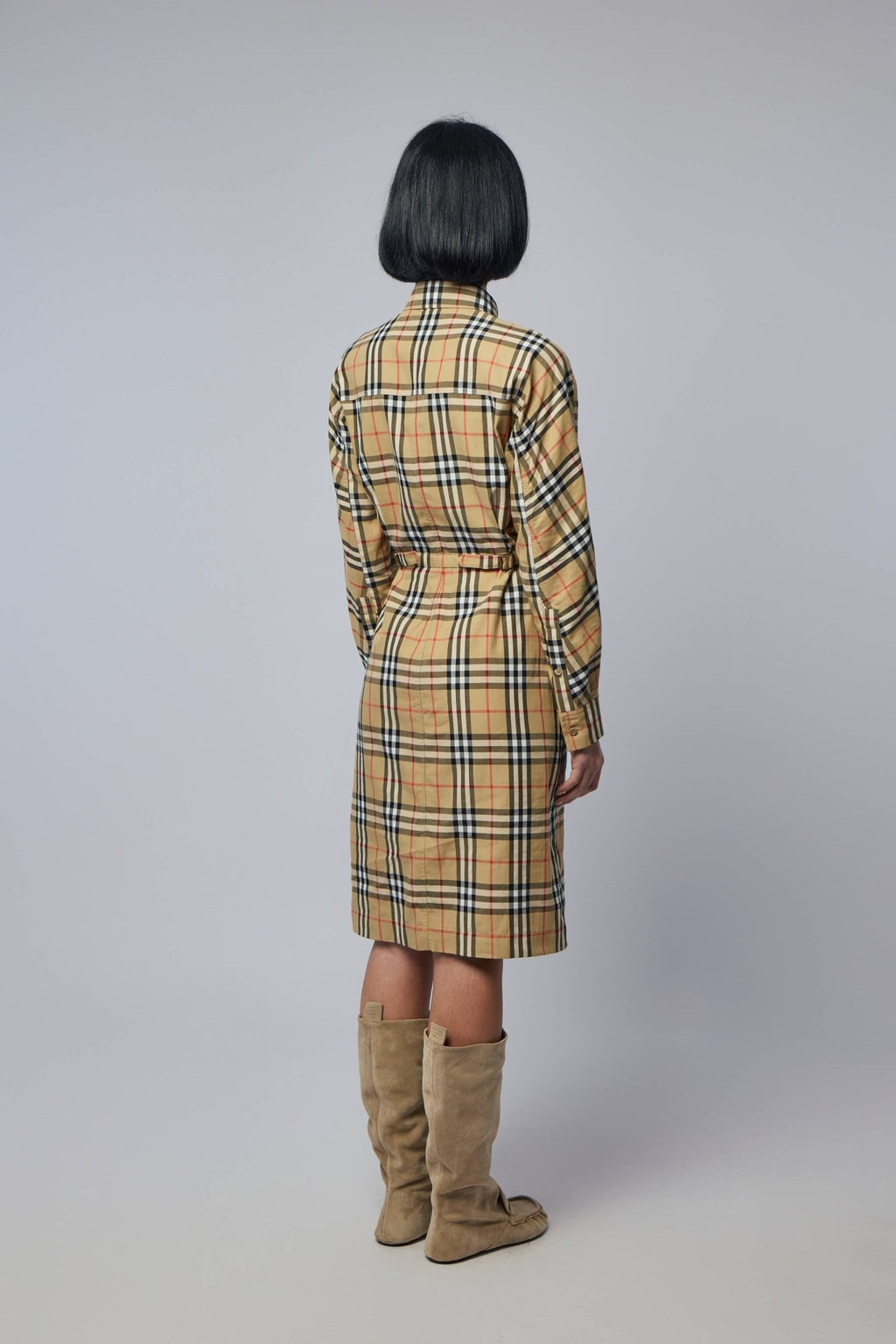 Burberry - June - LABELS