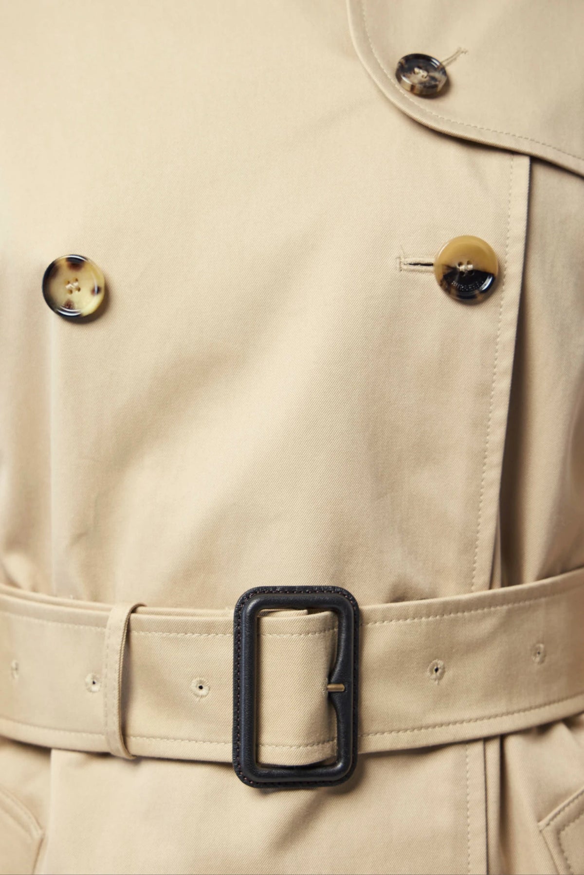 Burberry - Long Gabardine Lakefield Trench Coat - LABELS