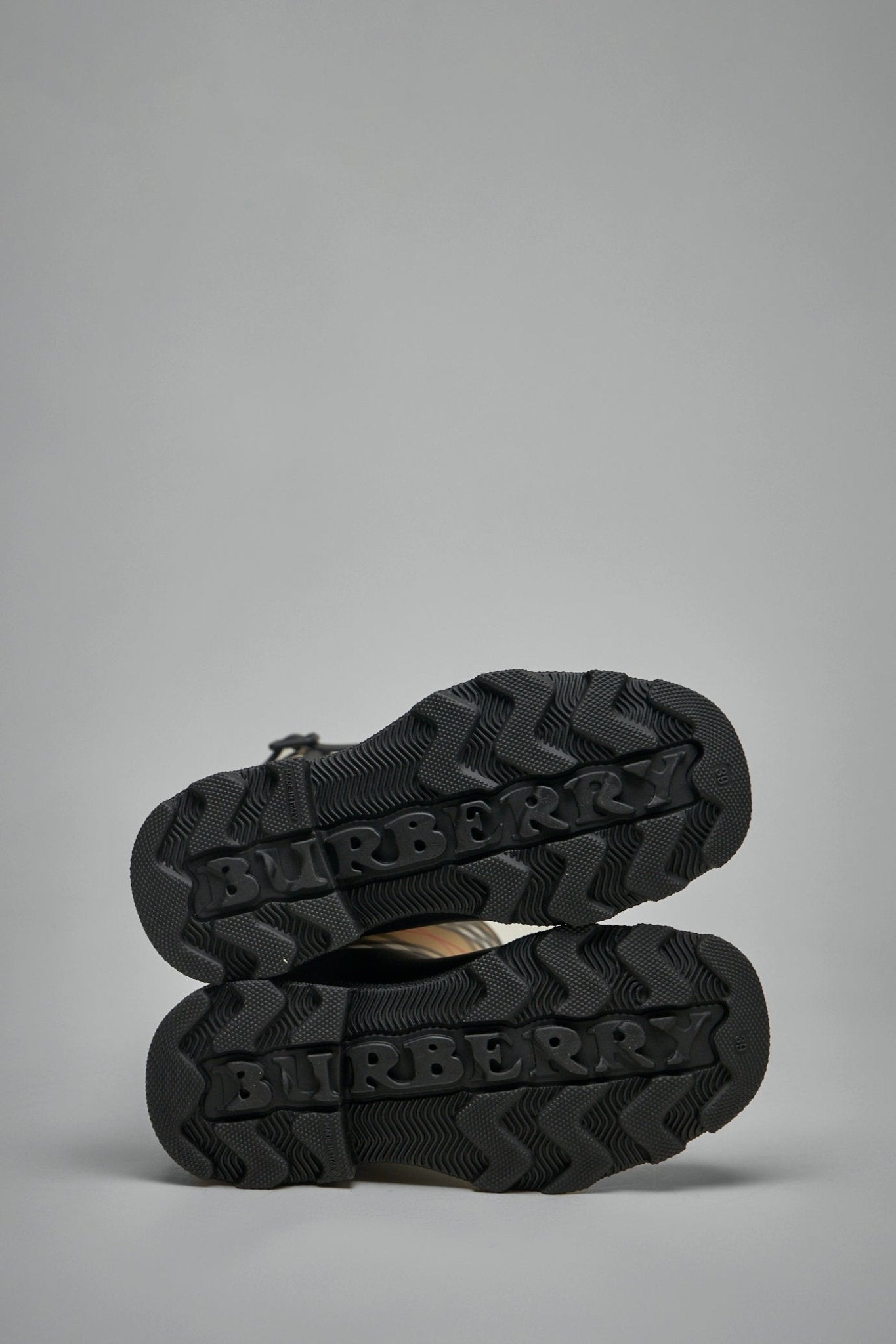 Burberry - Marsh Stamp High Boots - LABELS