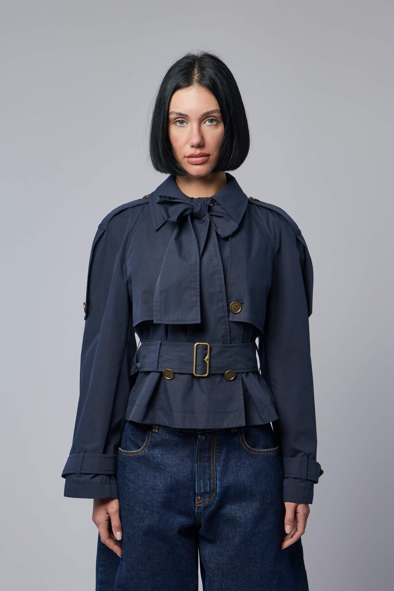 Burberry - Short Canvas Trerose Trench Coat - LABELS