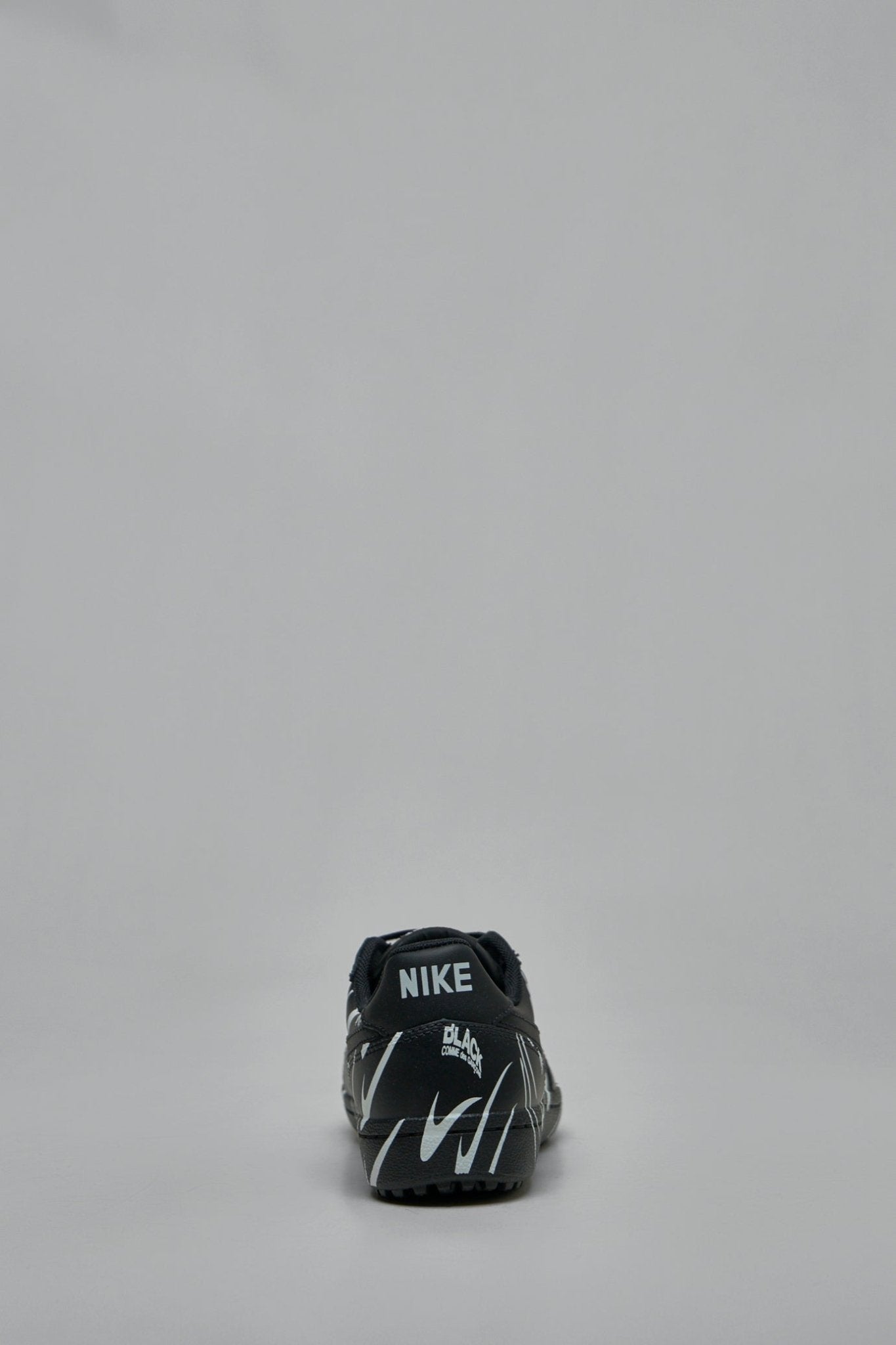 Comme des Garçons BLACK – LABELS