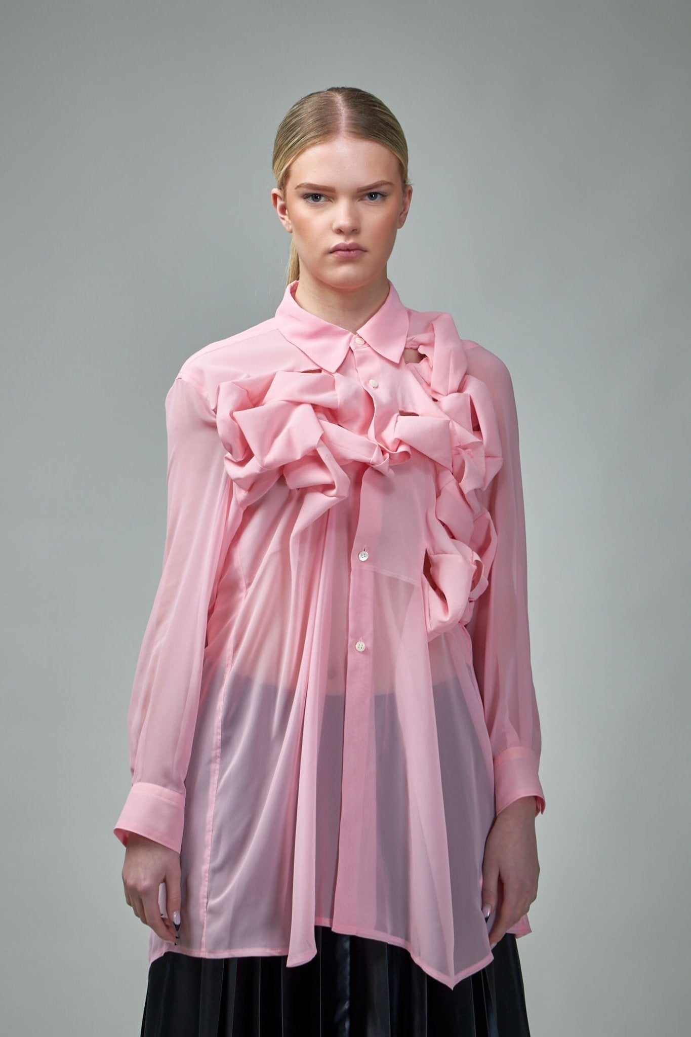 Comme des Garçons Blouses - Classic Button-Up Style – LABELS