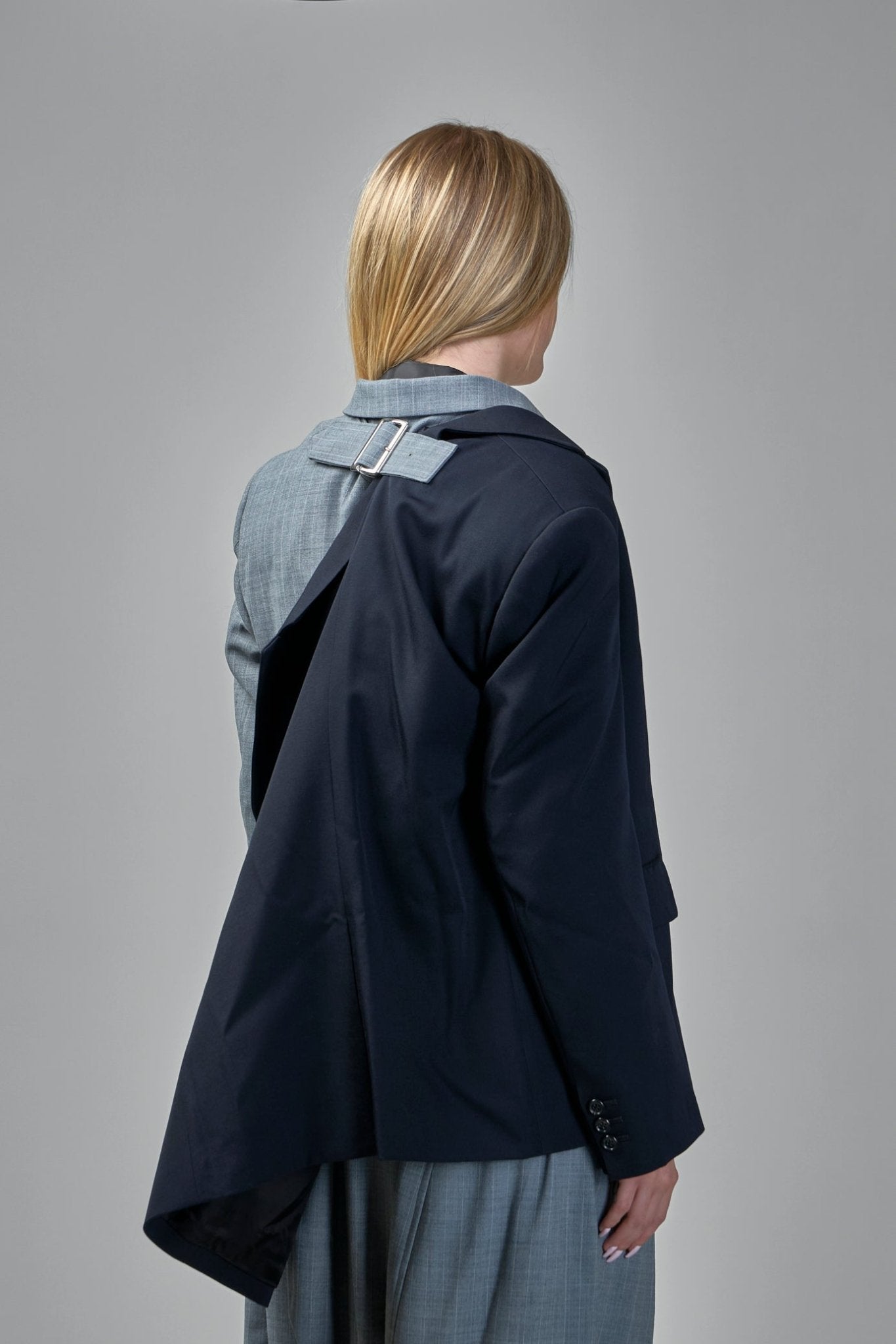 Comme des Garçons – LABELS