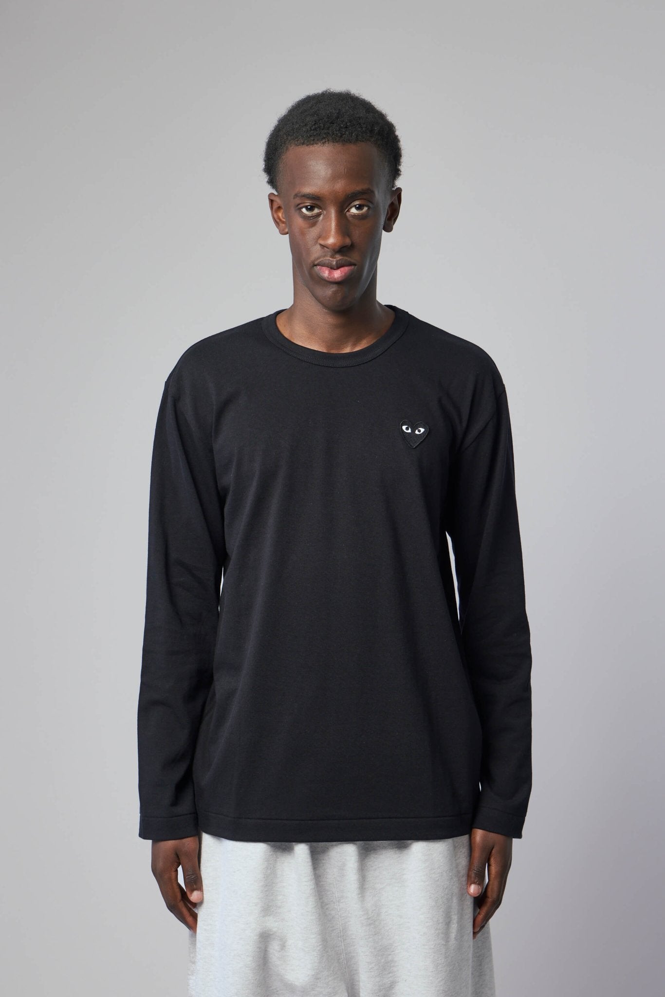 Comme des Garçons PLAY - T-shirt Black Emblem Knit - LABELS