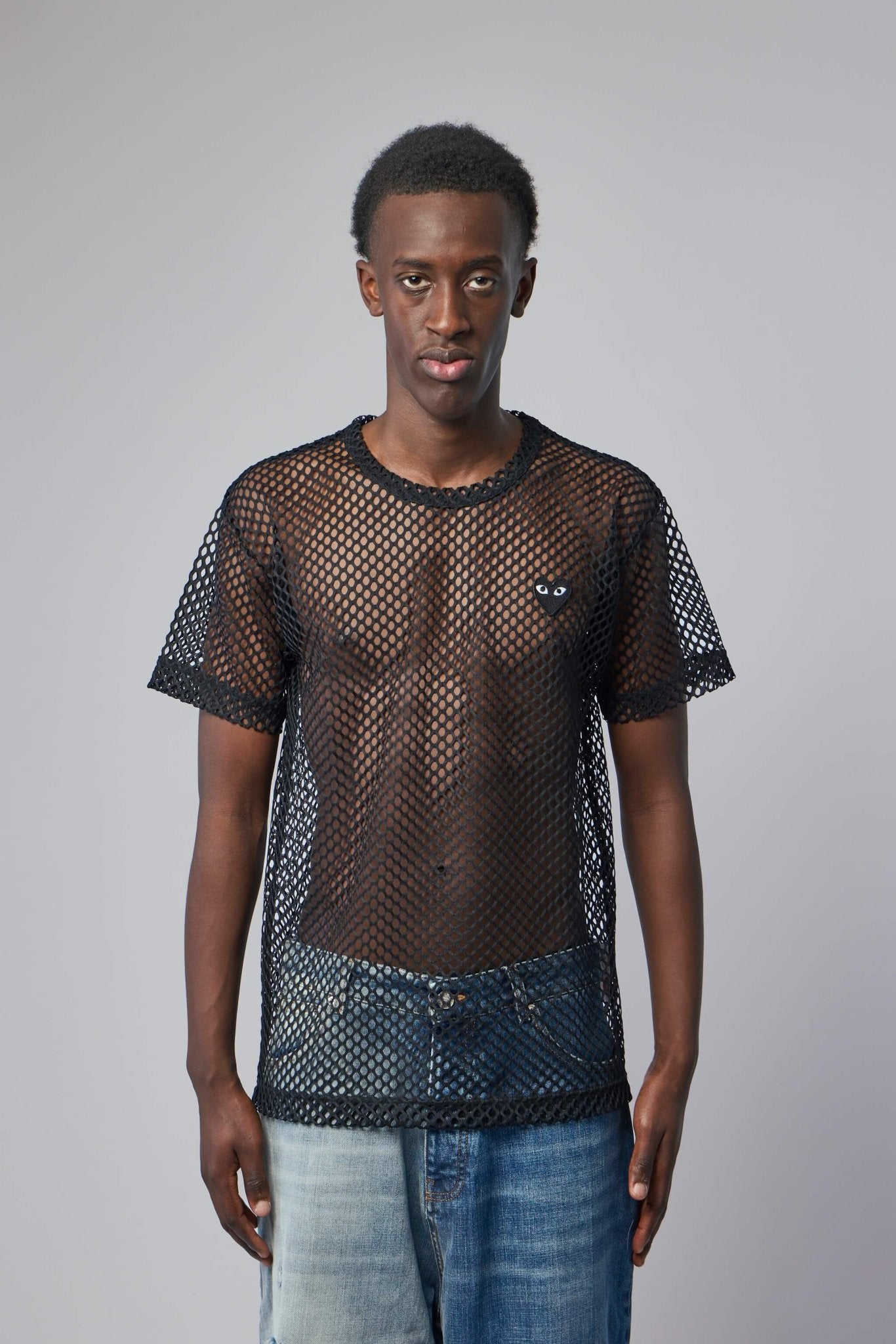 Comme des Garçons PLAY - T-shirt Mesh Large Black Emblem - LABELS