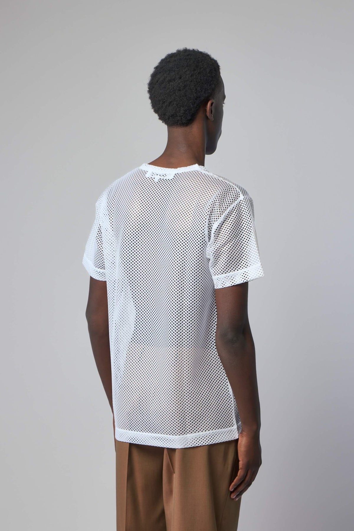 Comme des Garçons PLAY - T-shirt Mesh Red Emblem - LABELS
