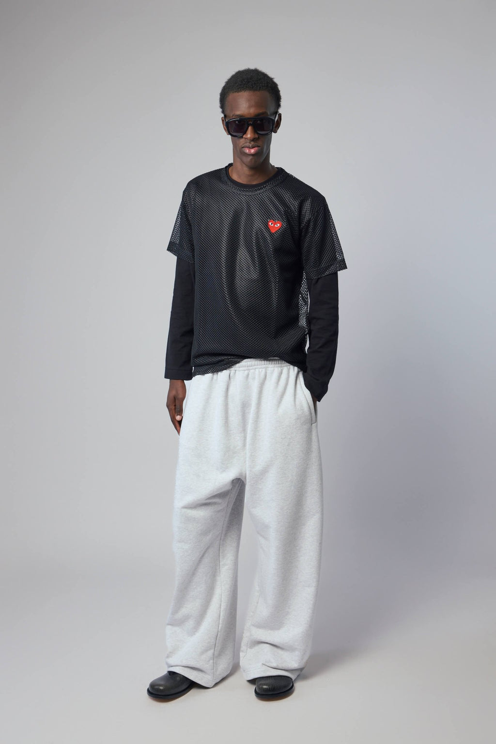 Comme des Garçons PLAY - T-shirt Mesh Red Emblem - LABELS