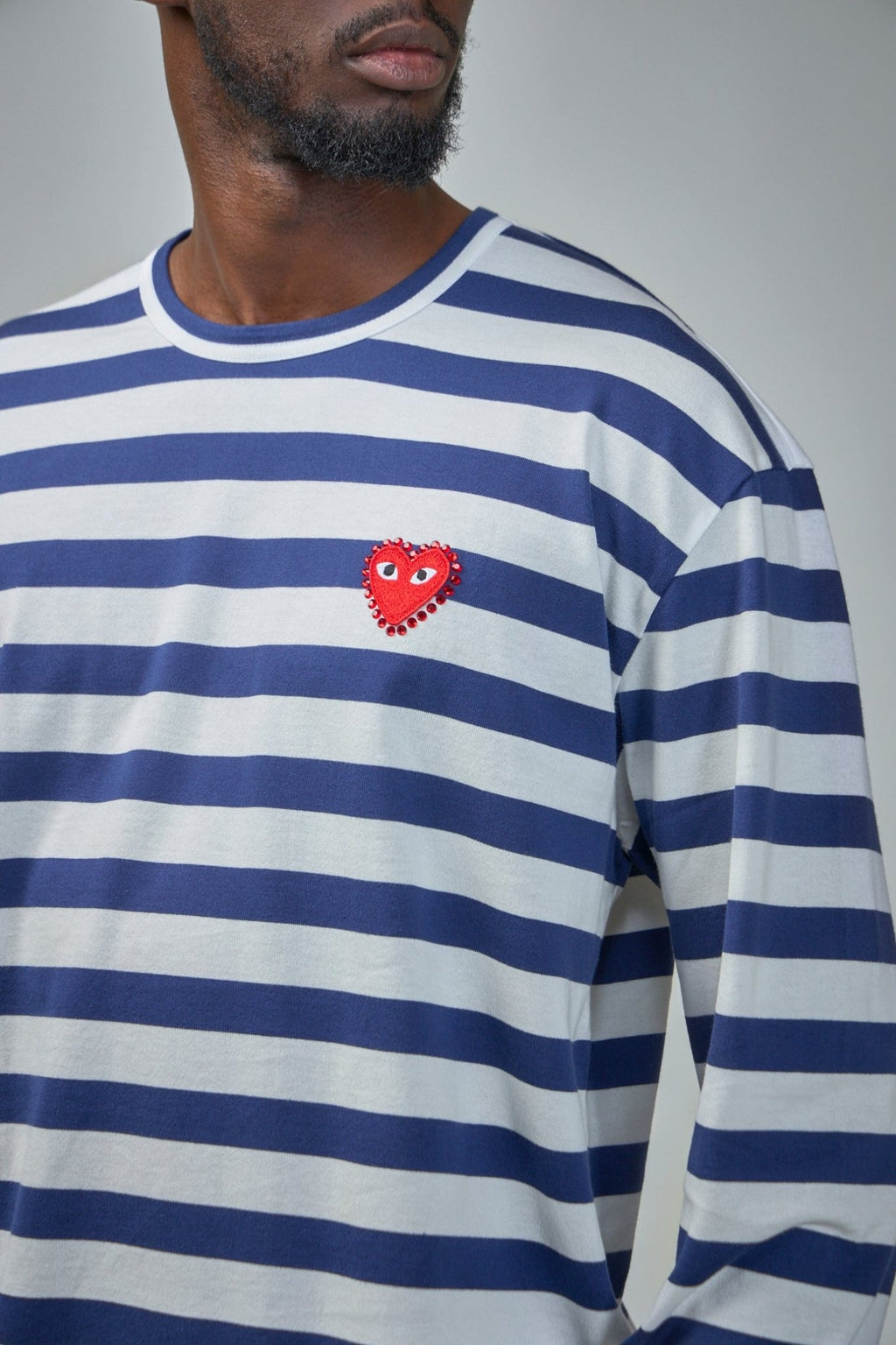 Comme des Garçons PLAY - T-Shirt Rhinostone Emblem Rhinestone Heart - LABELS