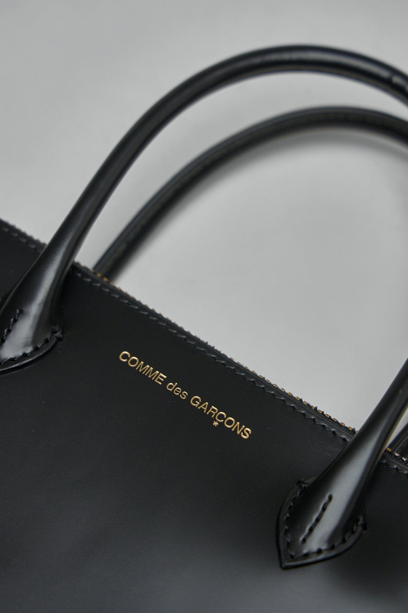 Comme des Garçons Wallets - Handles - LABELS