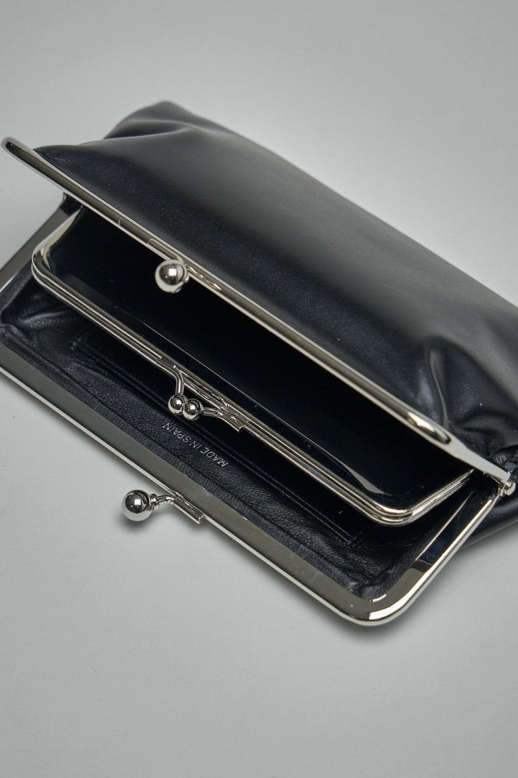 Comme des Garçons Wallets - Kiss Clasp Wallet - LABELS