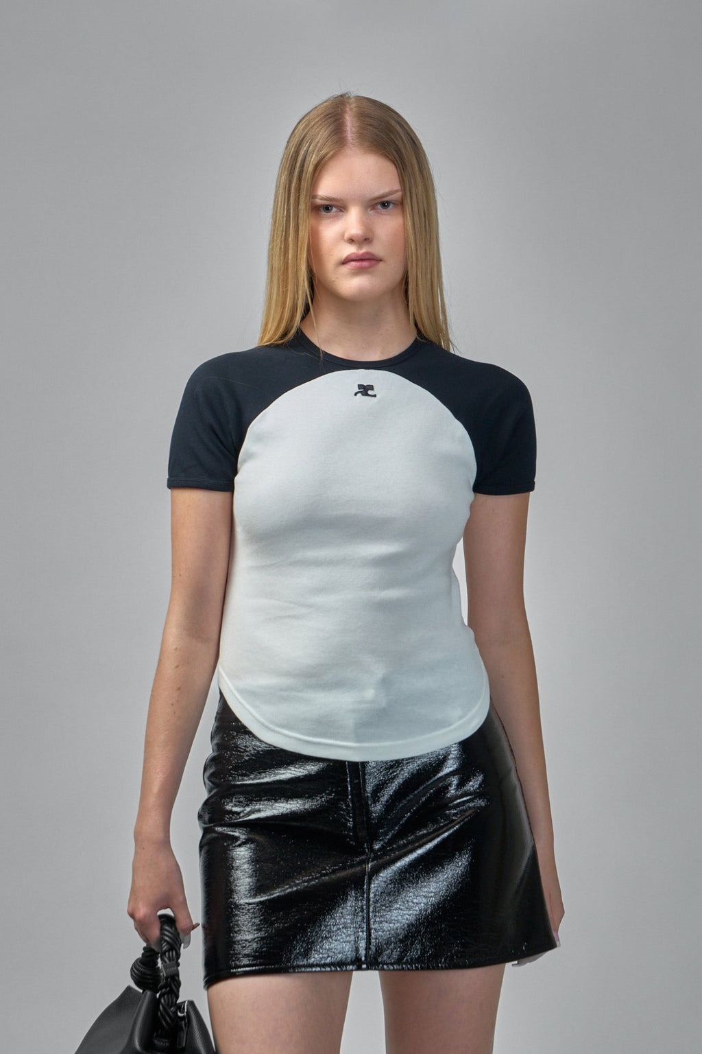 Courrèges - Cotton T-Shirt With Contrasting Circle - LABELS