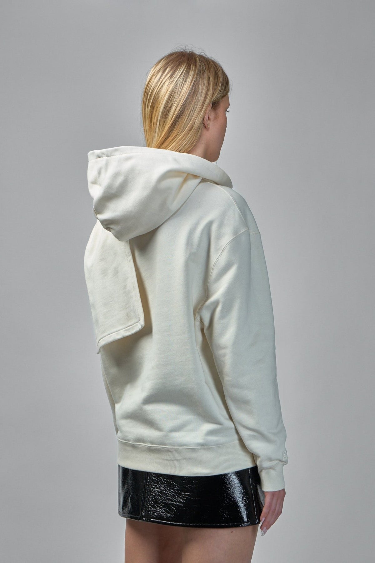 Courrèges - Hoodie and Scarf Embroidered - LABELS