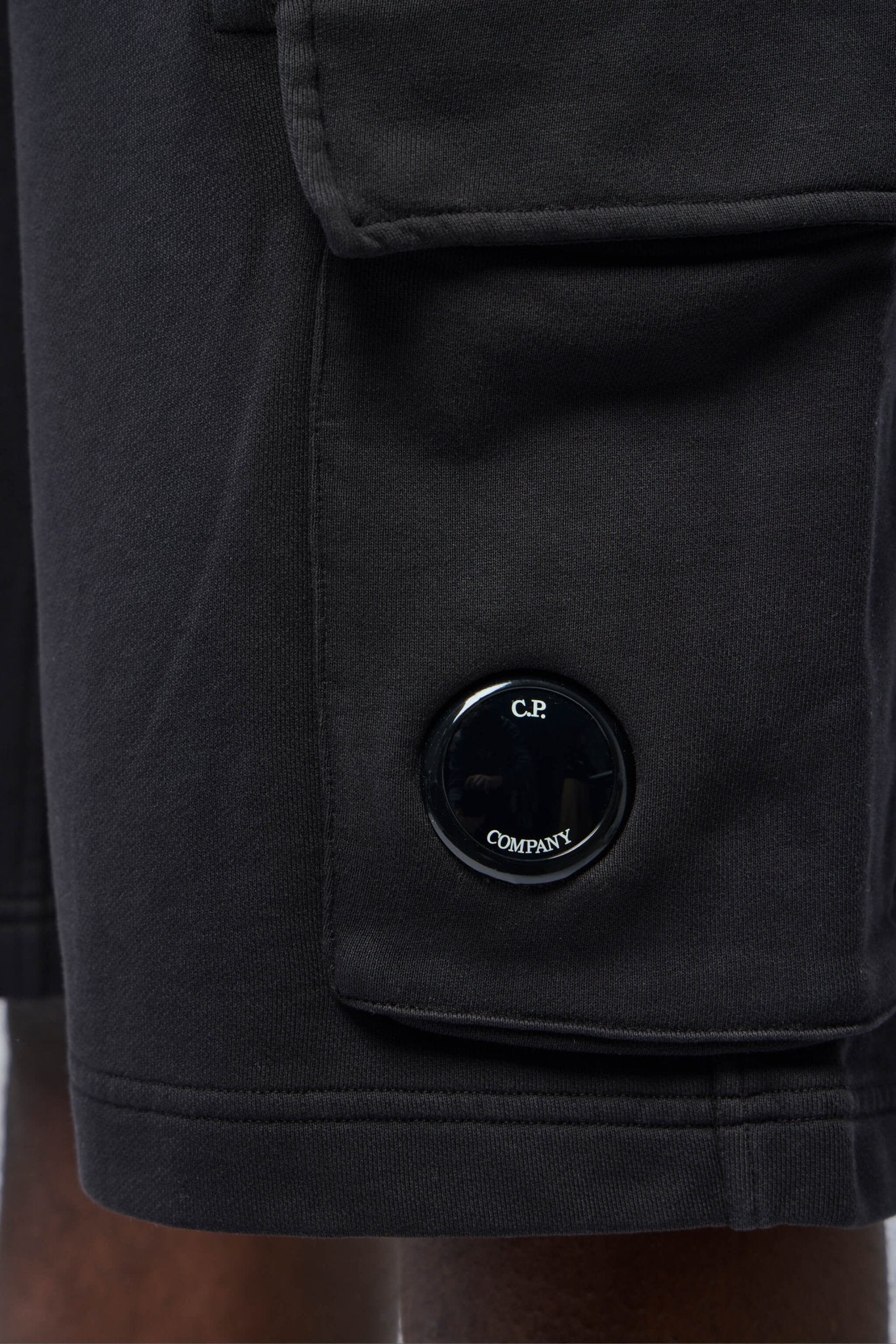 C.P. Company - Cargo Sweat Bermuda - LABELS