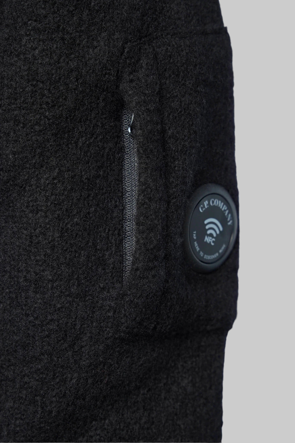 C.P. Company - Crew Neck - LABELS