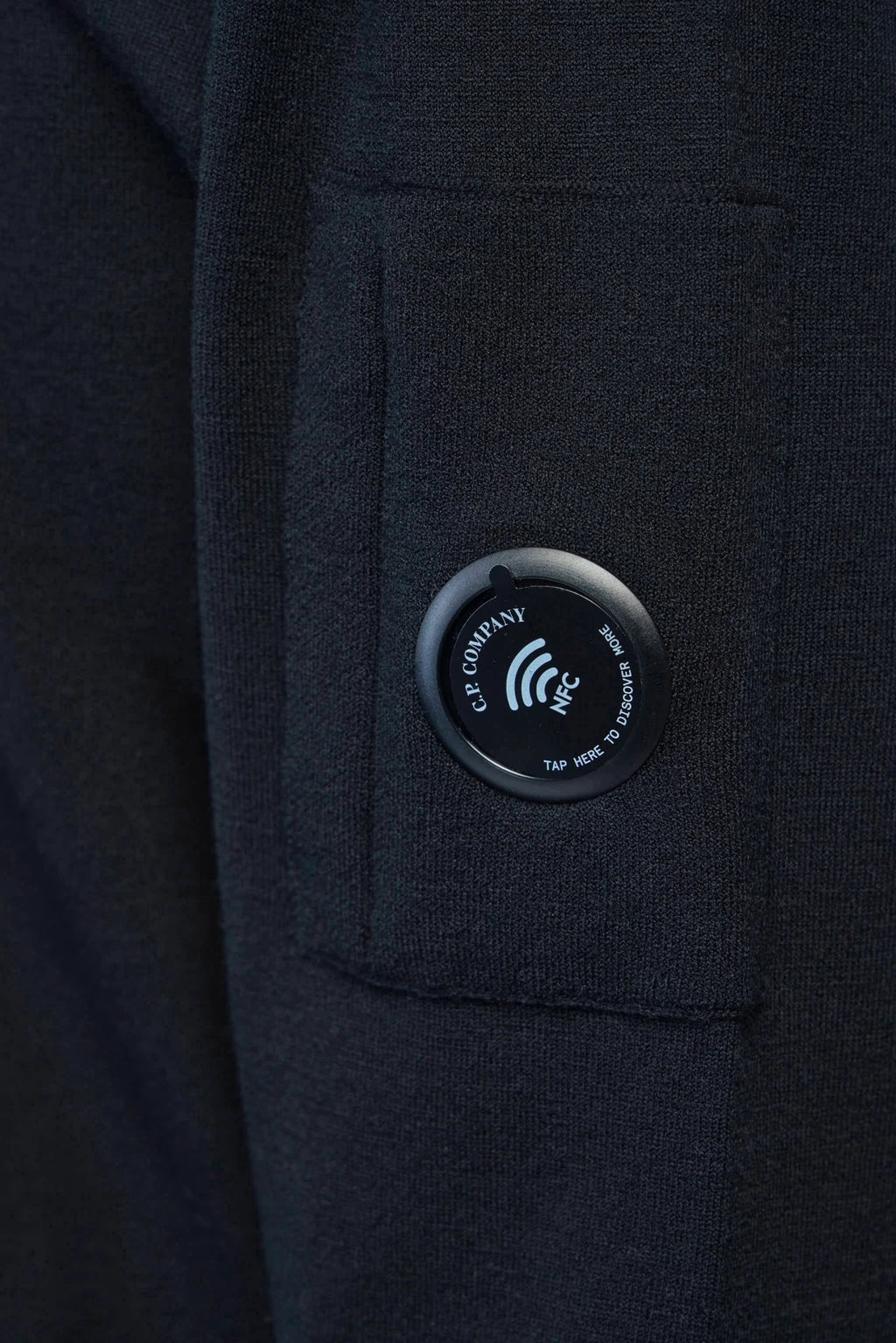 C.P. Company - Polo Collar - LABELS