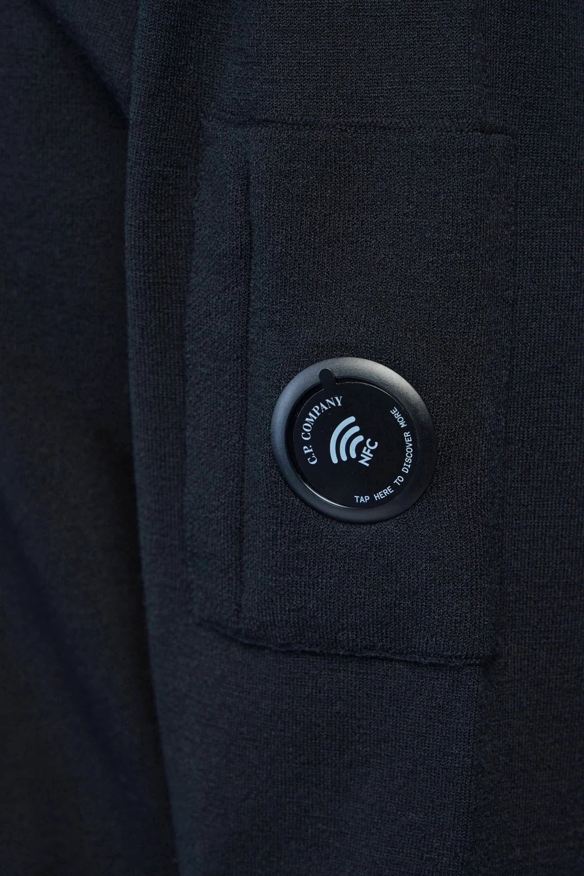 C.P. Company - Polo Collar - LABELS