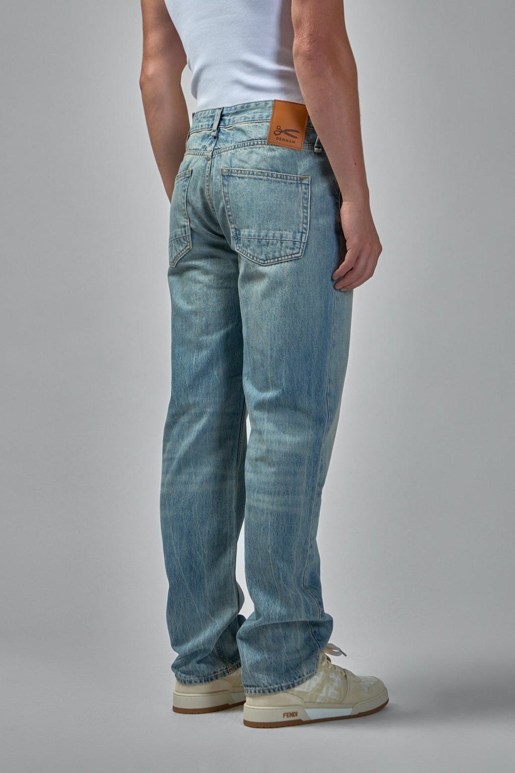 Denham - Dagger Mid Blue - Relaxed Fit - LABELS