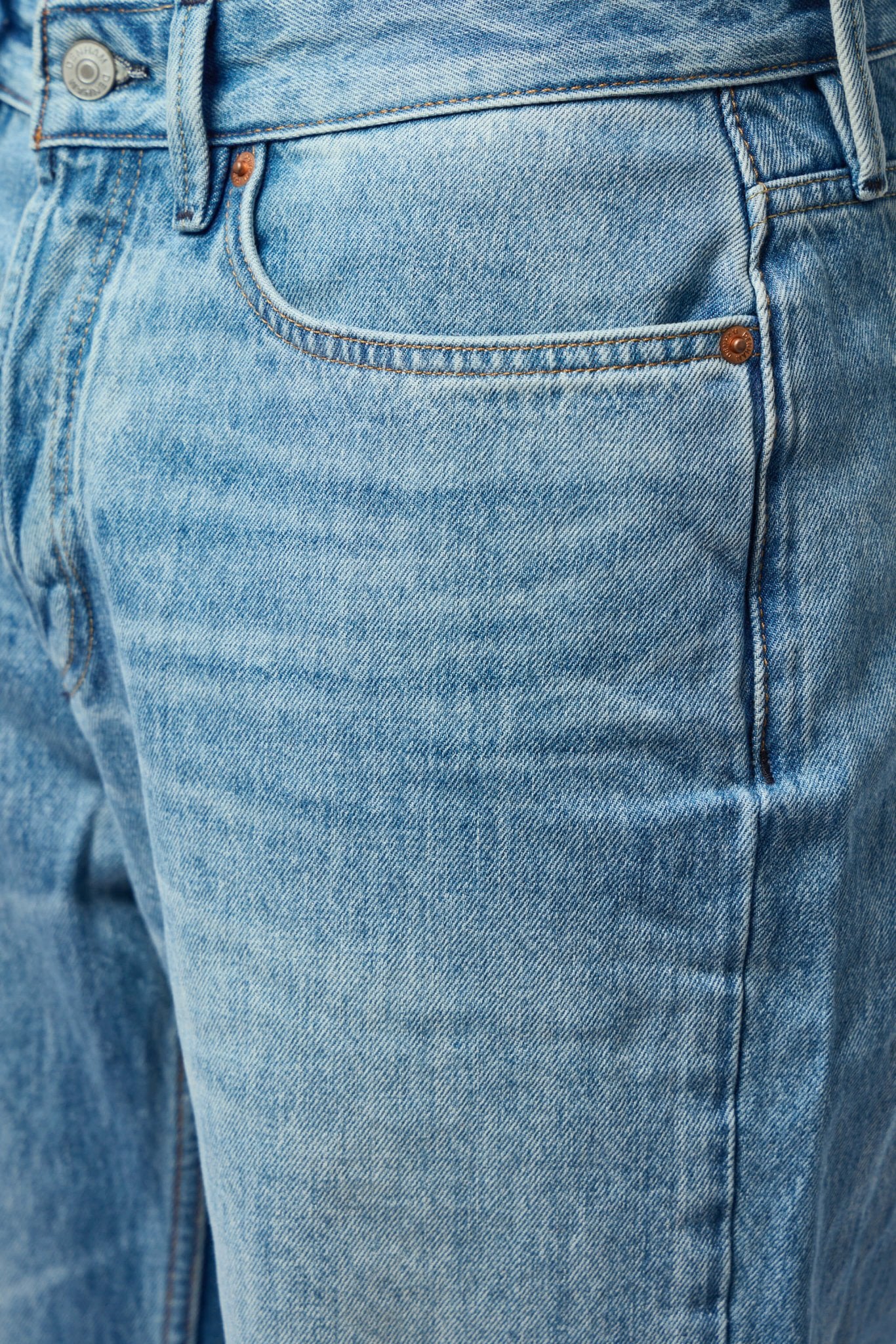 Denham - Dagger R 042 - LABELS