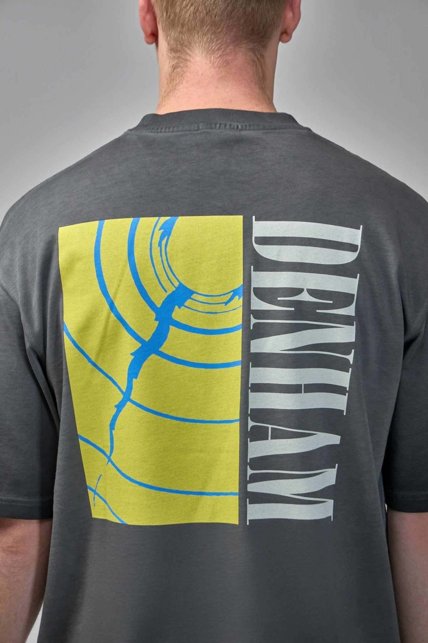 Denham - Denham Flare Tee Black - Relaxed Fit - LABELS